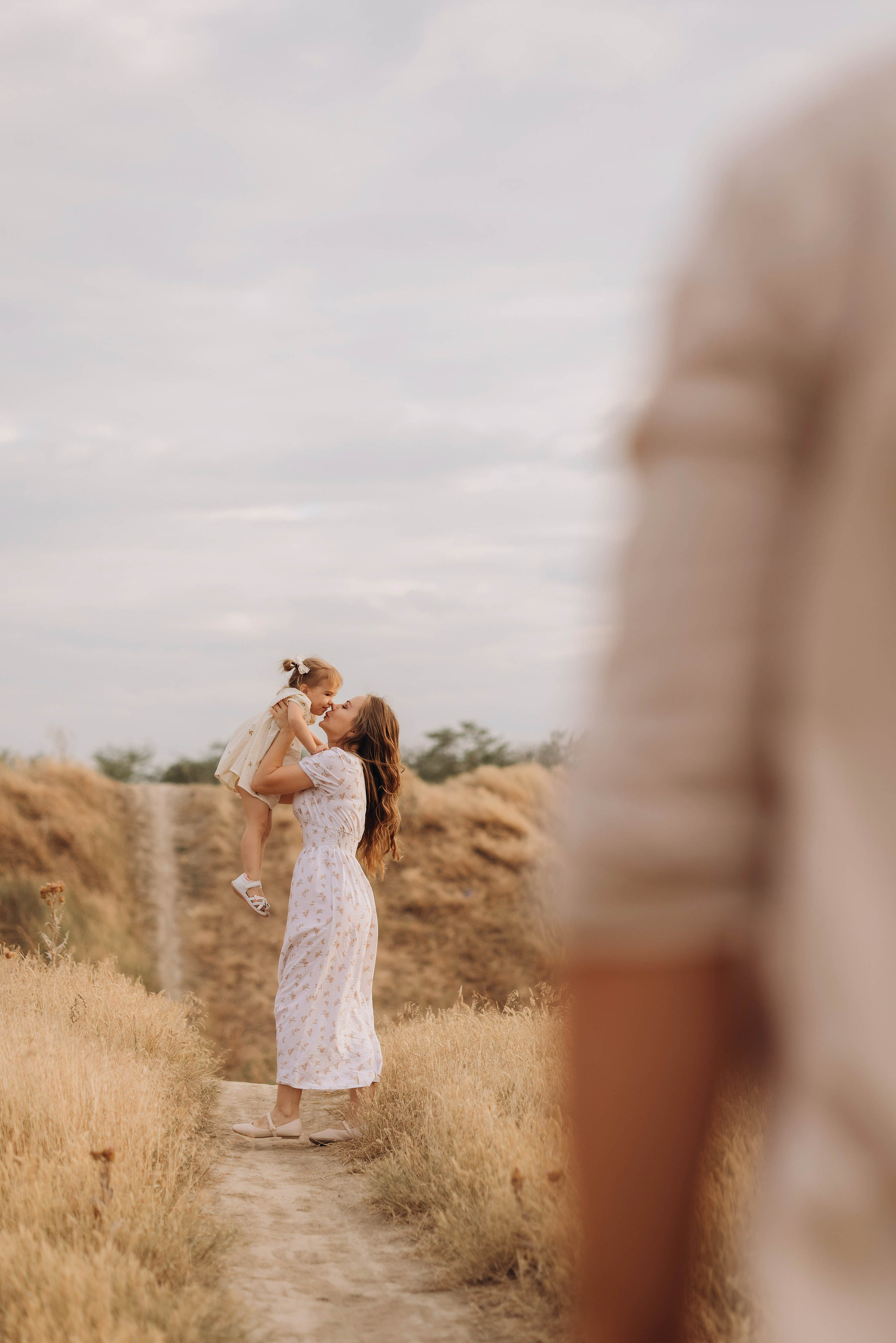 Дмитрий, Алена и Милана. Свадебный фотограф Измаил, Констанца, Бухарест, Галац, Браила Julia Dickinson