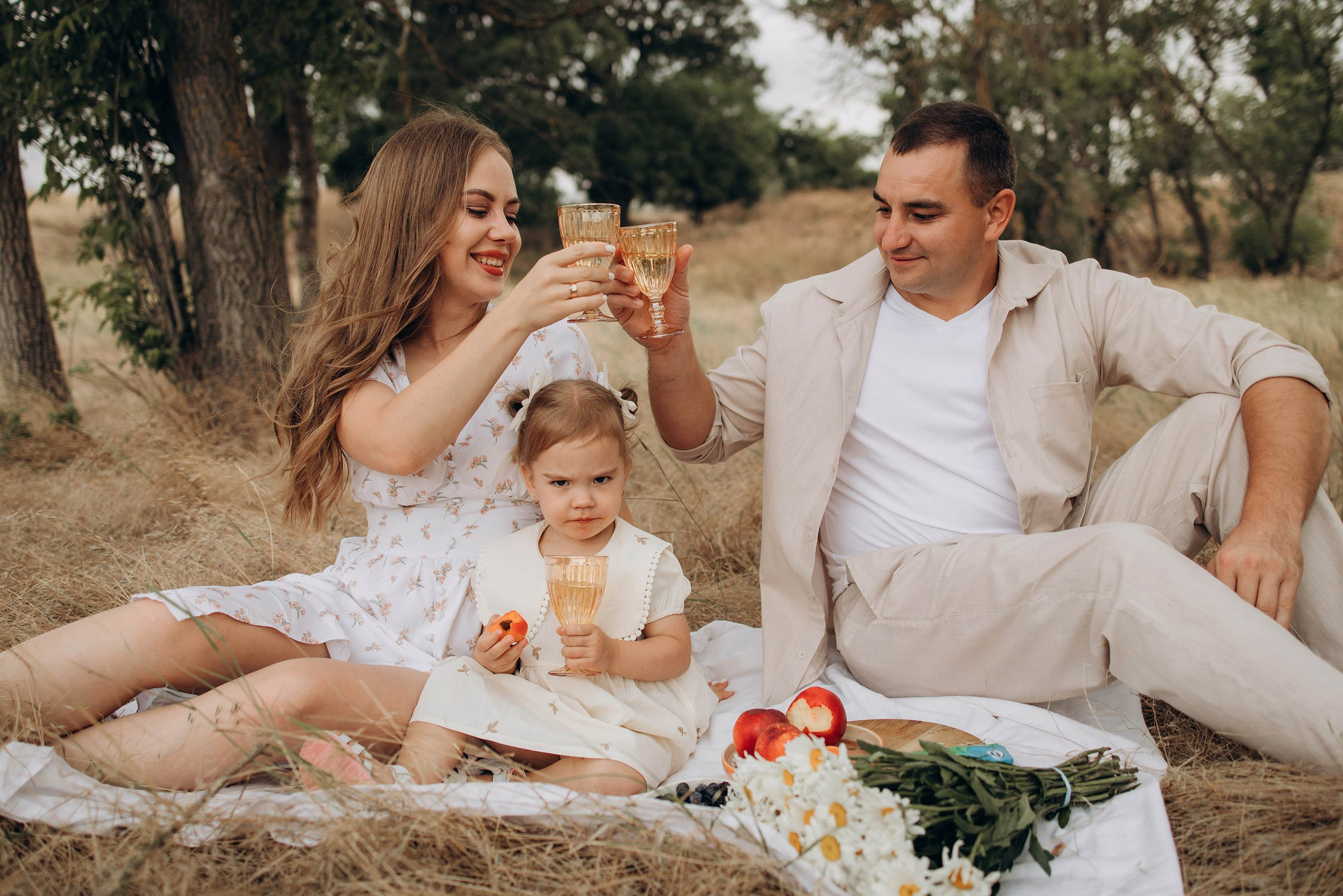 Дмитрий, Алена и Милана. Свадебный фотограф Измаил, Констанца, Бухарест, Галац, Браила Julia Dickinson