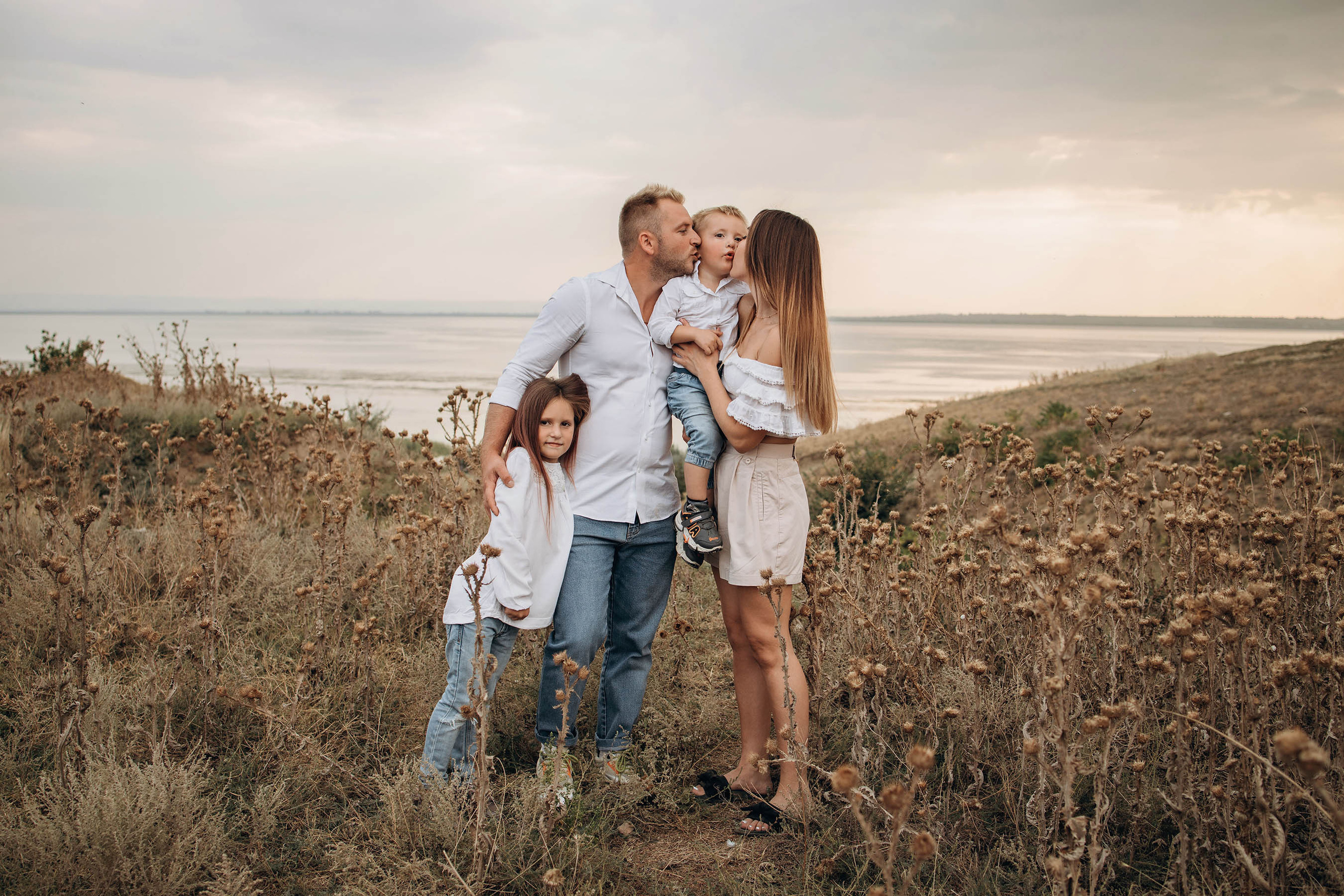 Семья Илаш. Свадебный фотограф Измаил, Констанца, Бухарест, Галац, Браила Julia Dickinson