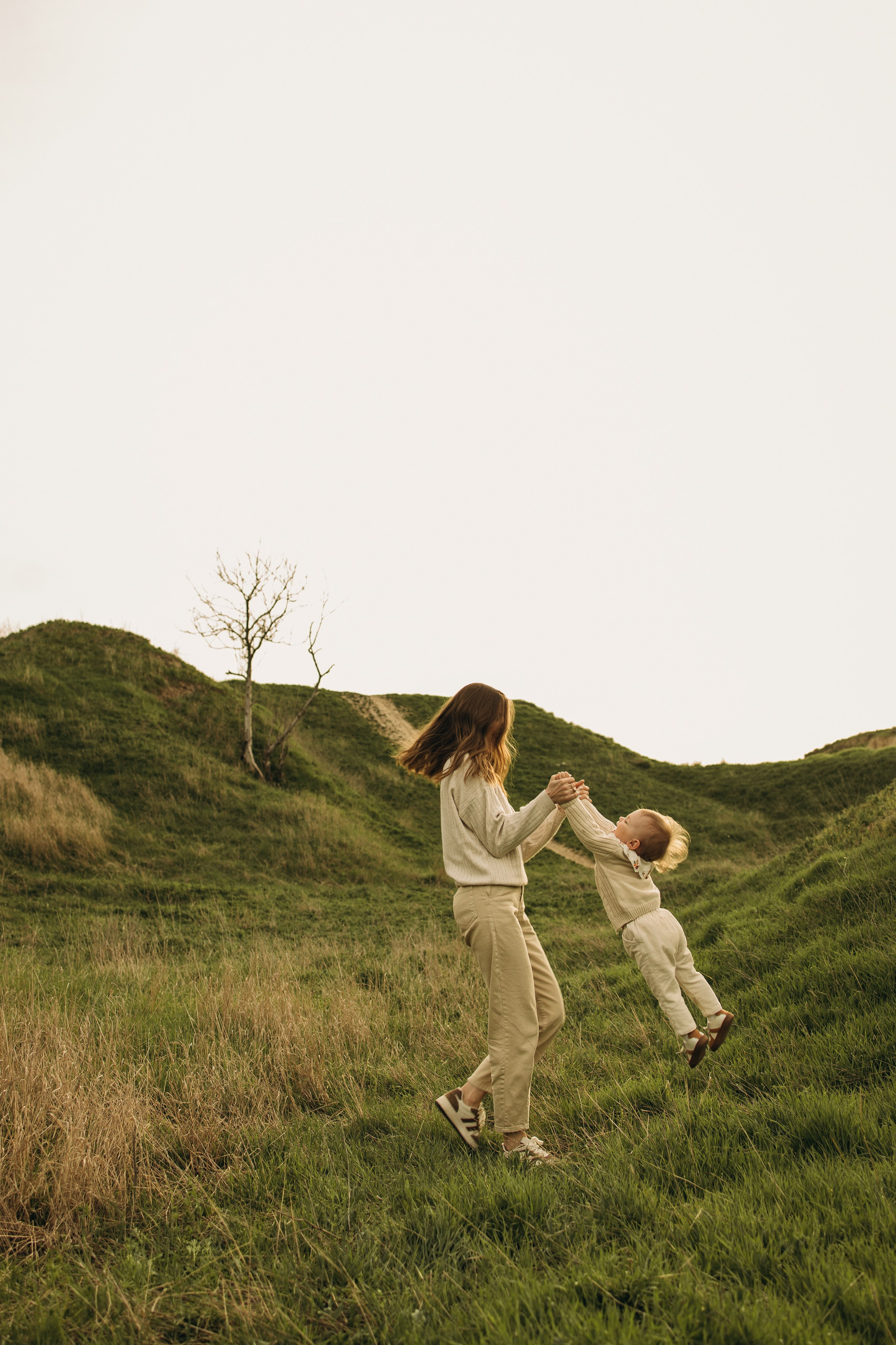 Наталья и Варвара. Свадебный фотограф Измаил, Констанца, Бухарест, Галац, Браила Julia Dickinson