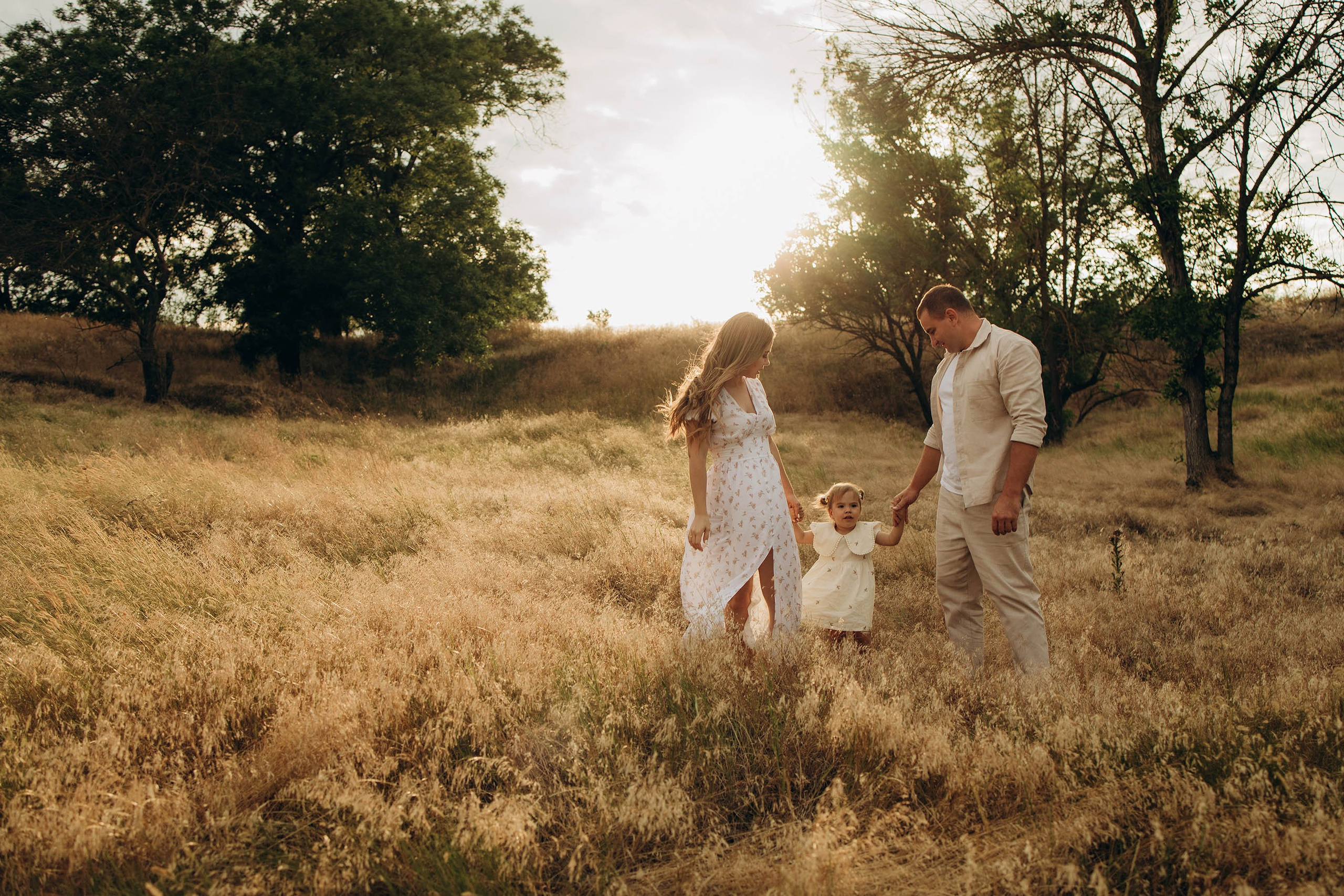 Дмитрий, Алена и Милана. Свадебный фотограф Измаил, Констанца, Бухарест, Галац, Браила Julia Dickinson