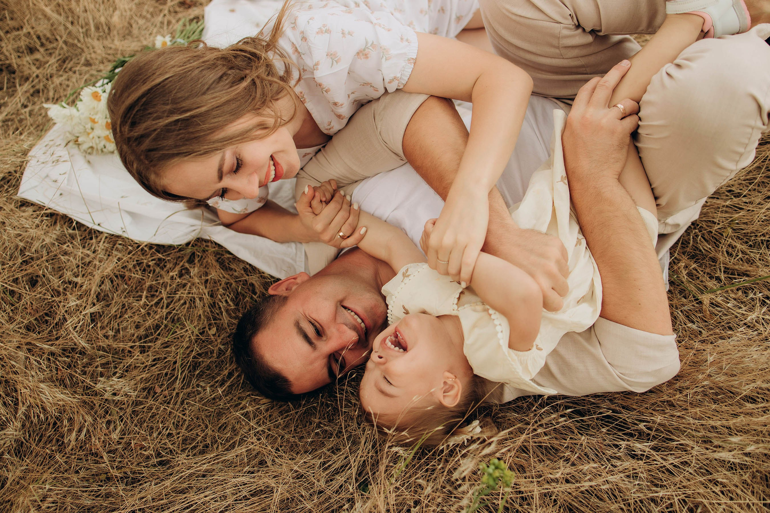 Дмитрий, Алена и Милана. Свадебный фотограф Измаил, Констанца, Бухарест, Галац, Браила Julia Dickinson