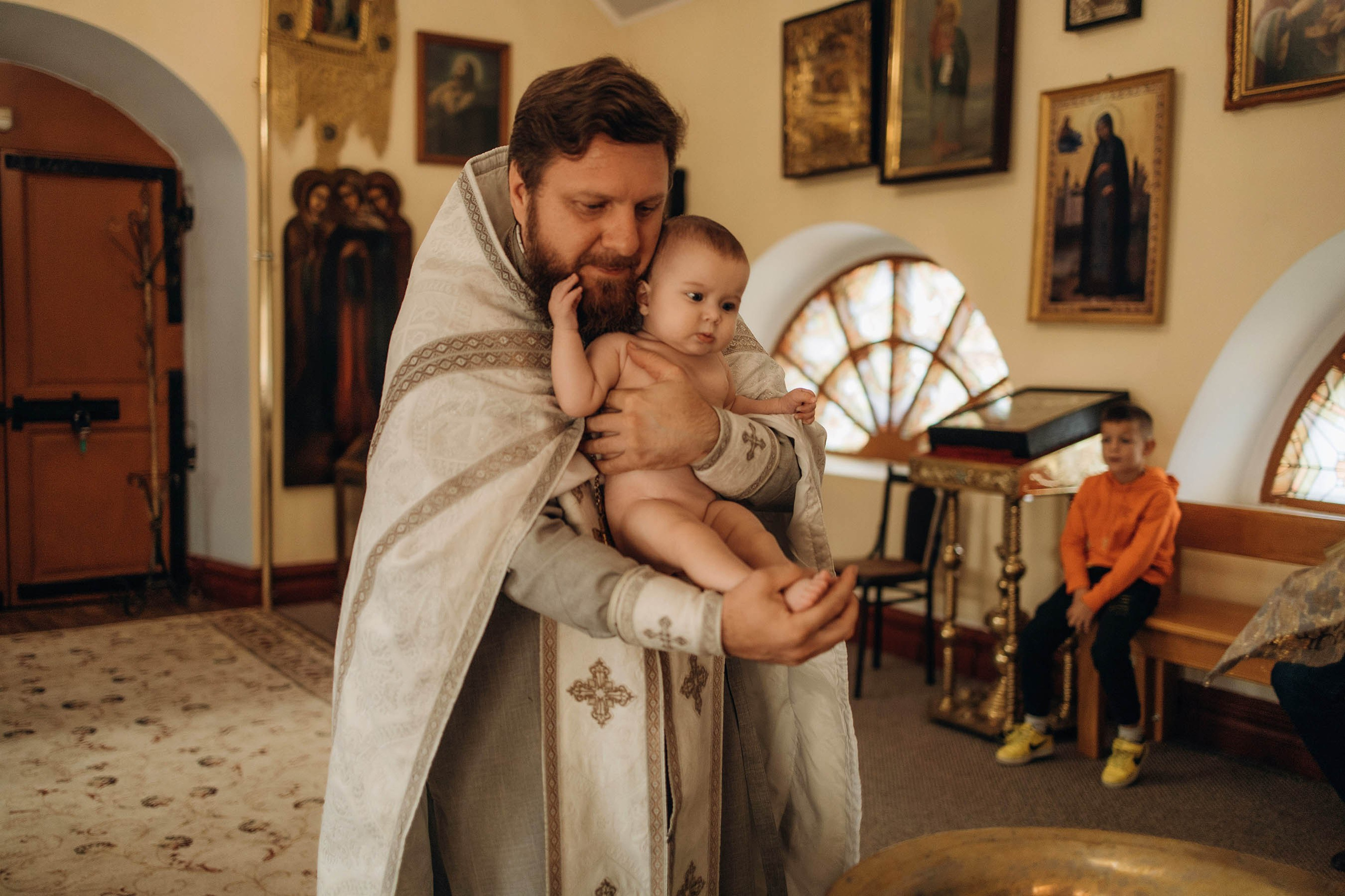 Крещение Элианы. Свадебный фотограф Измаил, Констанца, Бухарест, Галац, Браила Julia Dickinson