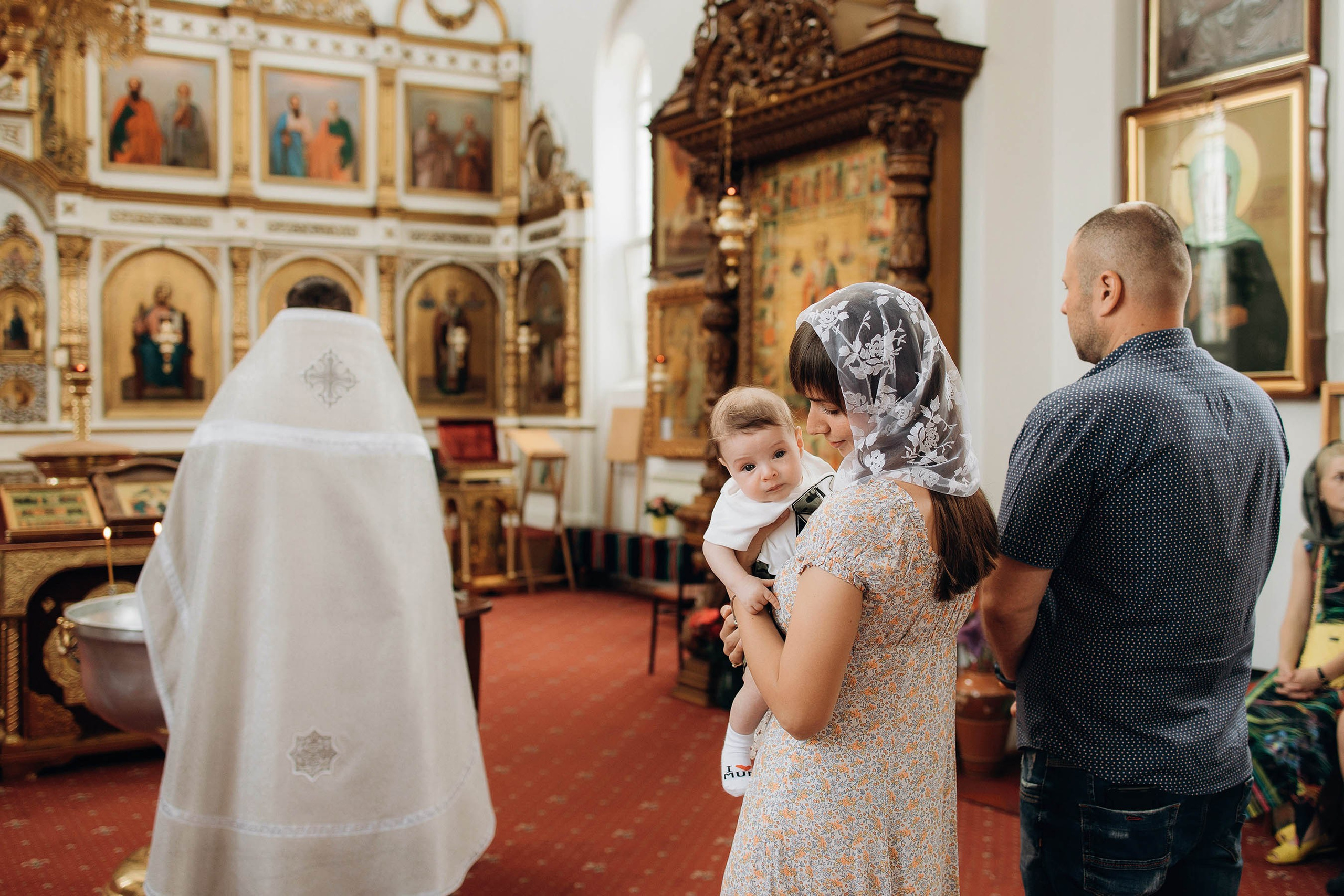 Крещение Ивана. Свадебный фотограф Измаил, Констанца, Бухарест, Галац, Браила Julia Dickinson