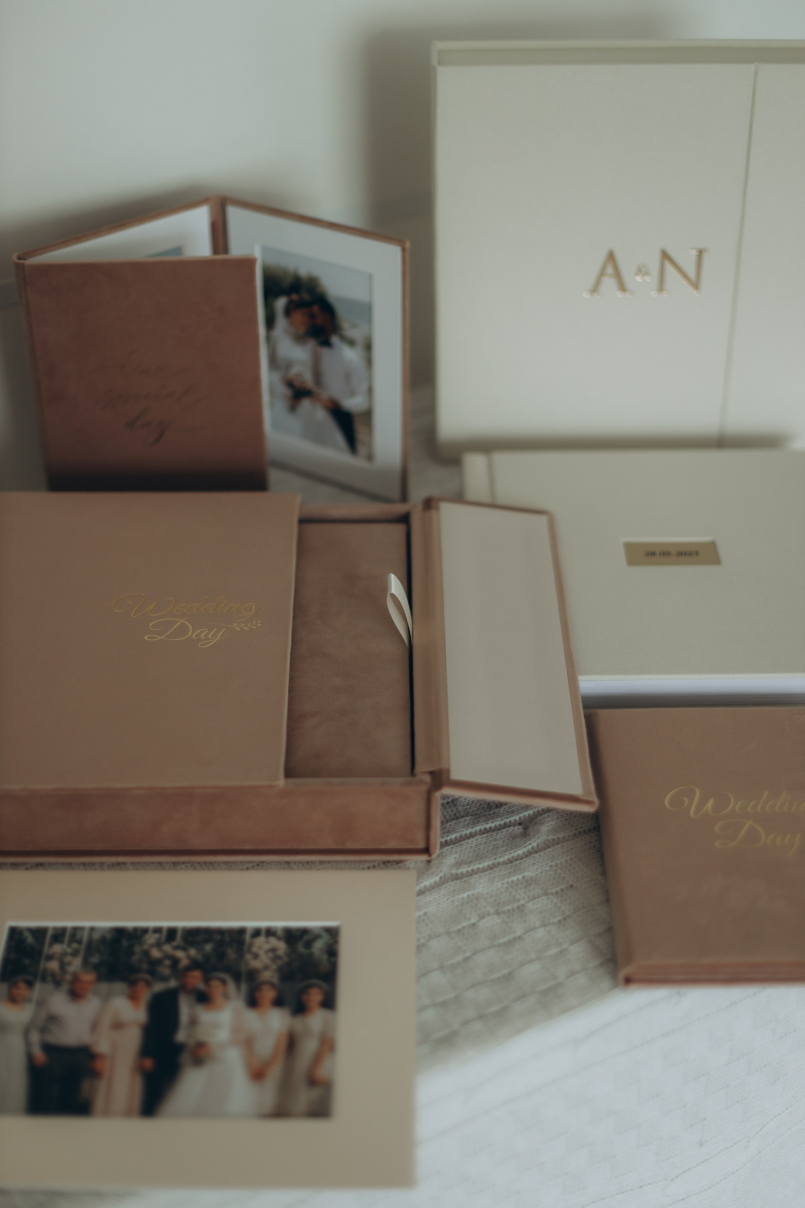 Фотокниги. Свадебный фотограф Измаил, Констанца, Бухарест, Галац, Браила Julia Dickinson