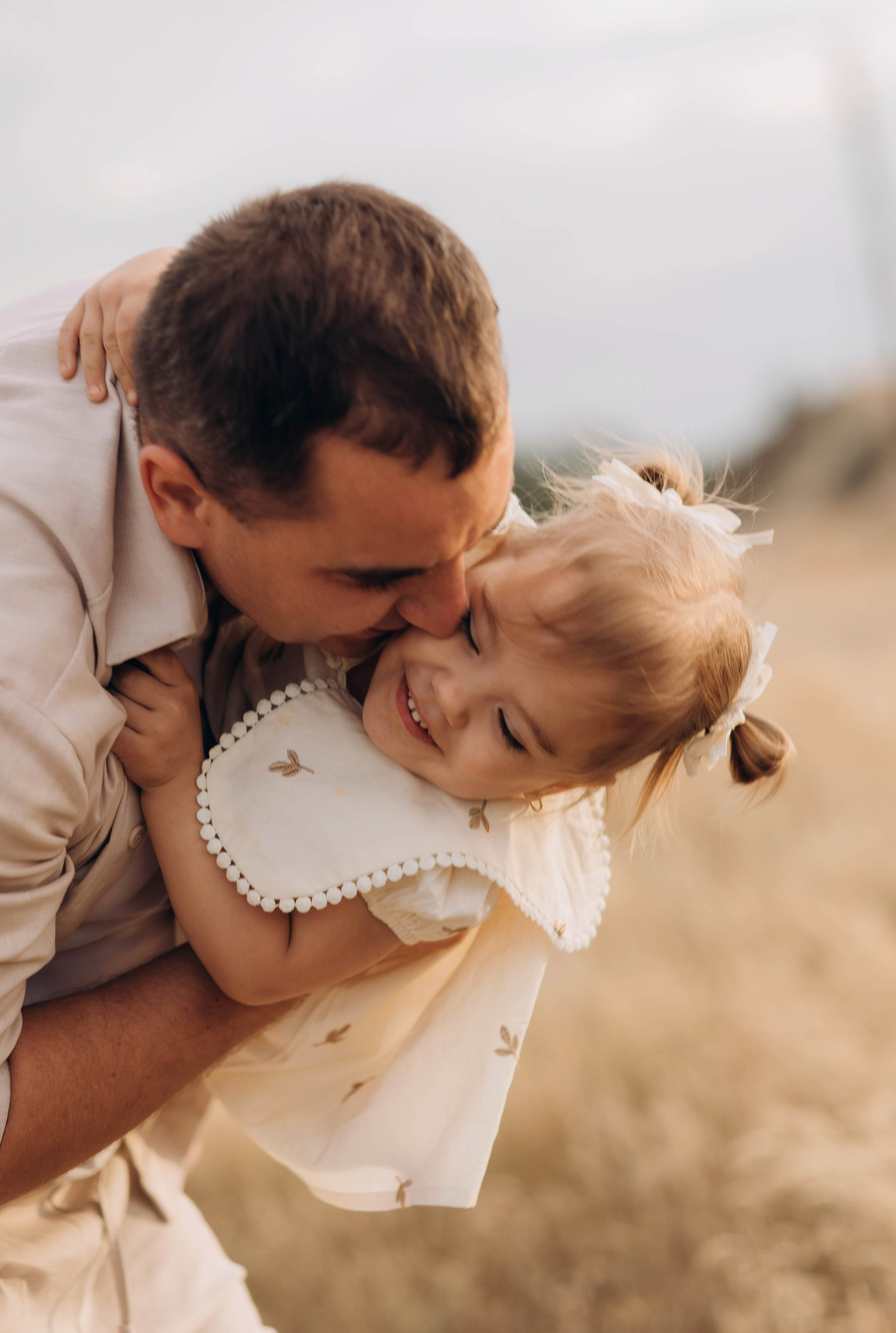Дмитрий, Алена и Милана. Свадебный фотограф Измаил, Констанца, Бухарест, Галац, Браила Julia Dickinson