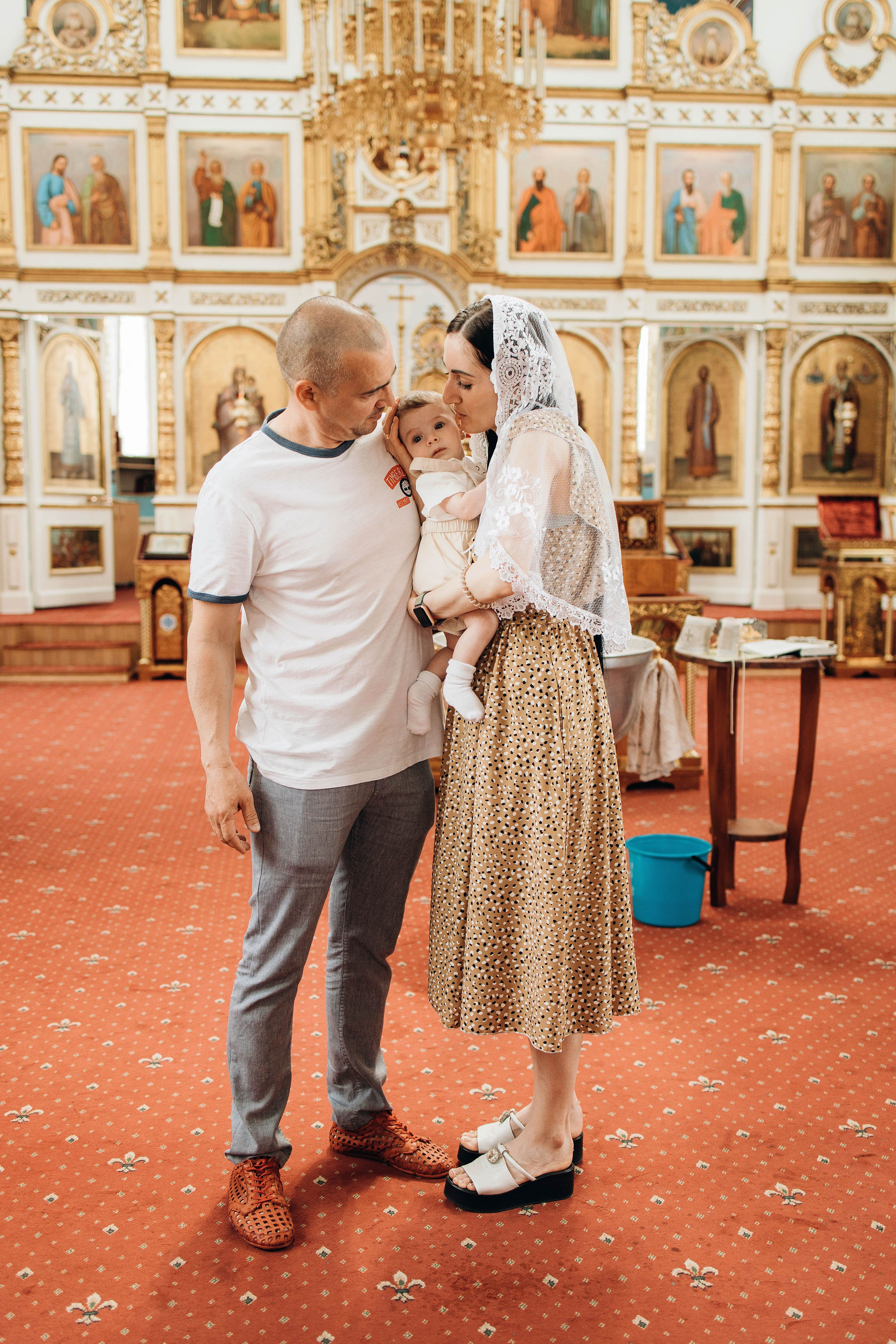 Крещение Ивана. Свадебный фотограф Измаил, Констанца, Бухарест, Галац, Браила Julia Dickinson