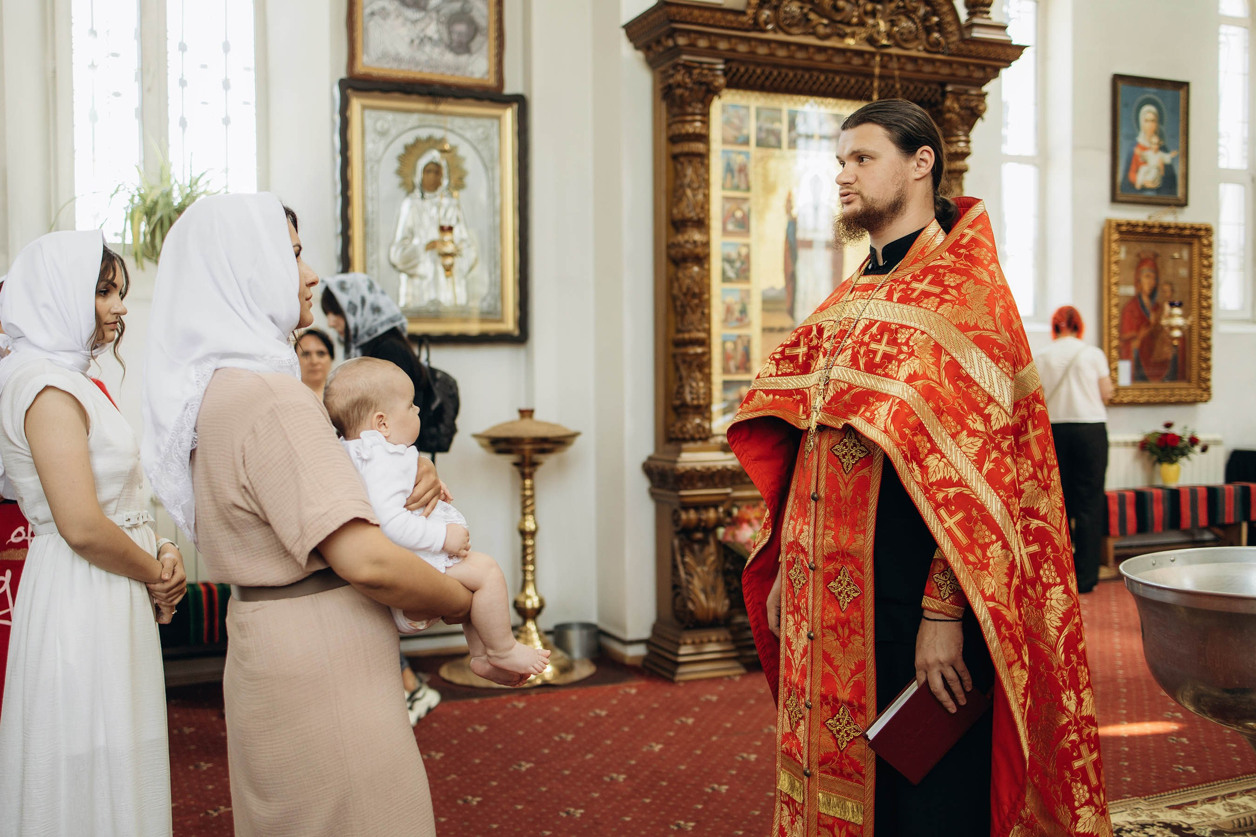 Крещение Катерины. Свадебный фотограф Измаил, Констанца, Бухарест, Галац, Браила Julia Dickinson
