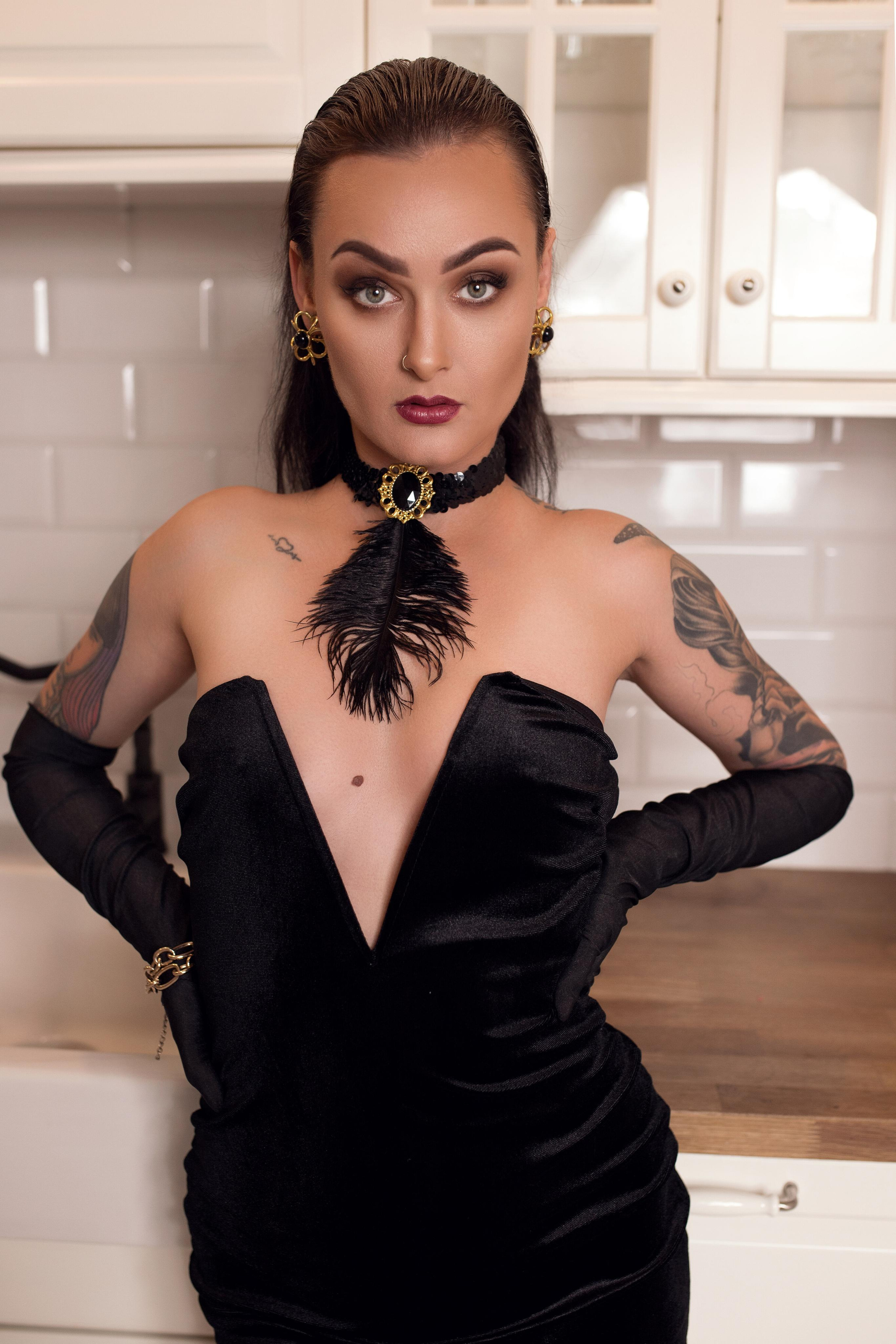 Sesja zdjęciowa w stylu filmu „Śniadanie u Tiffany’ego”. Ilona Stenyk Fashion Stylist Polska