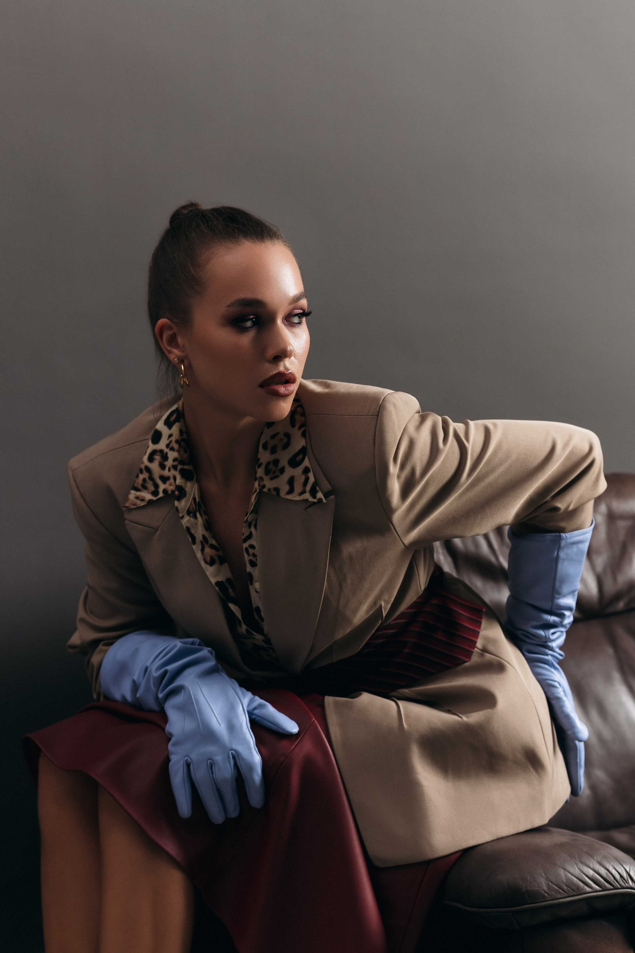 Fotograf Sasha Mudriakova, modelka Kaja Stankiewicz, makijaż @rion.mua, biżuteria TOUS