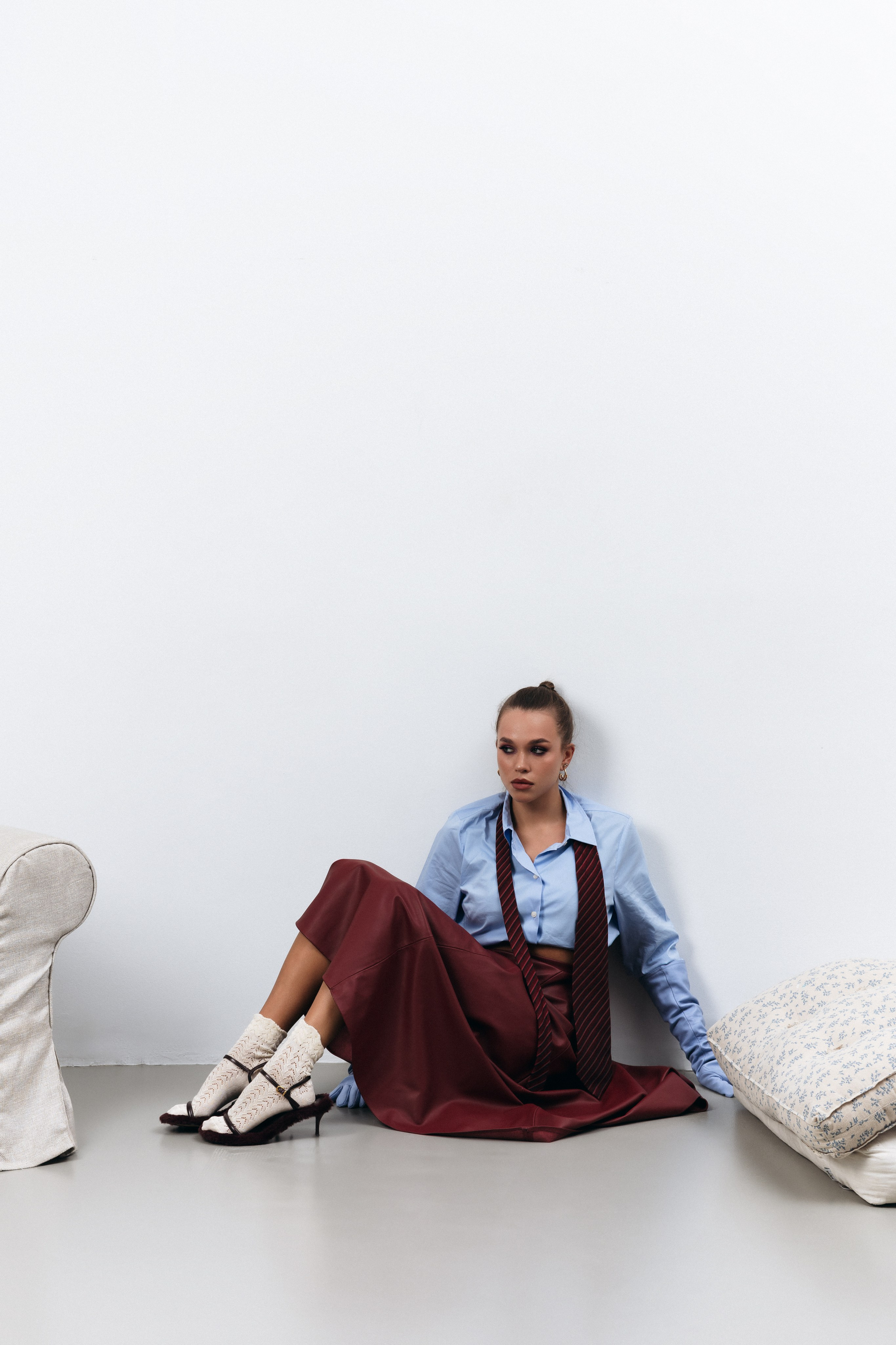 Fotograf Sasha Mudriakova, modelka Kaja Stankiewicz, makijaż @rion.mua, biżuteria TOUS