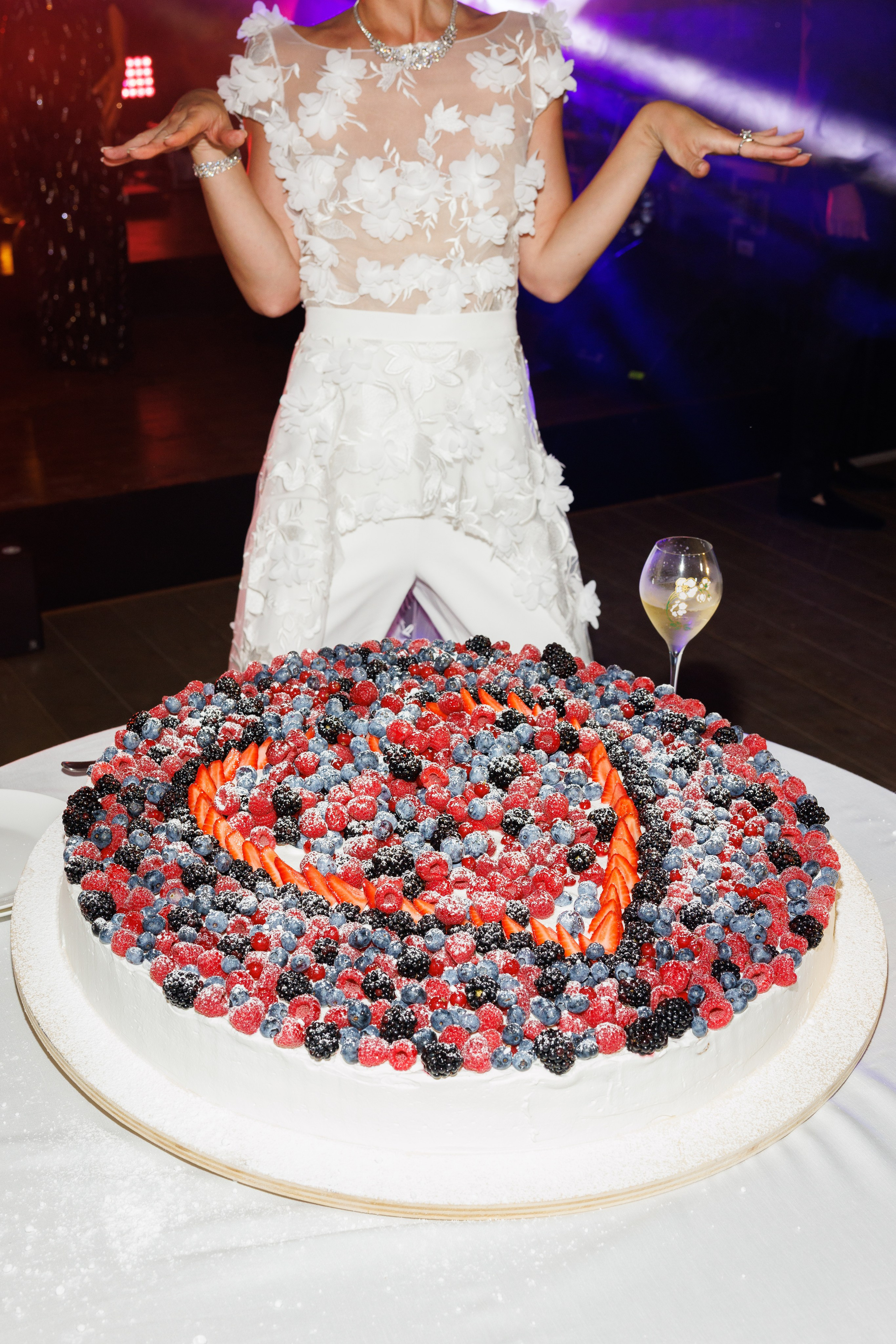 Julia & Max (Florence, Castello Di Cassole). Wedding photographer Osokin Evgeniy