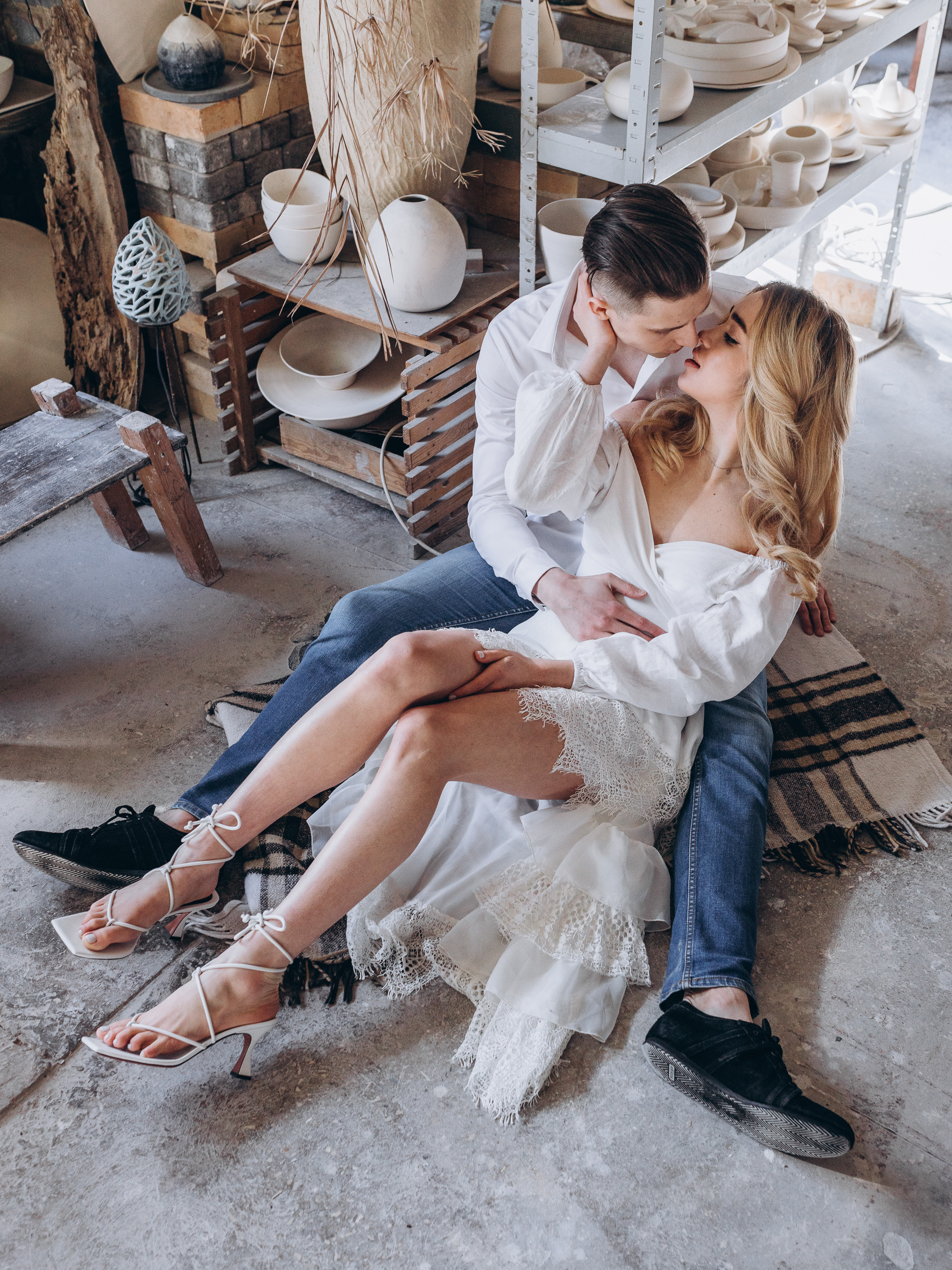 Love in the pottery. Wedding photographer Osokin Evgeniy