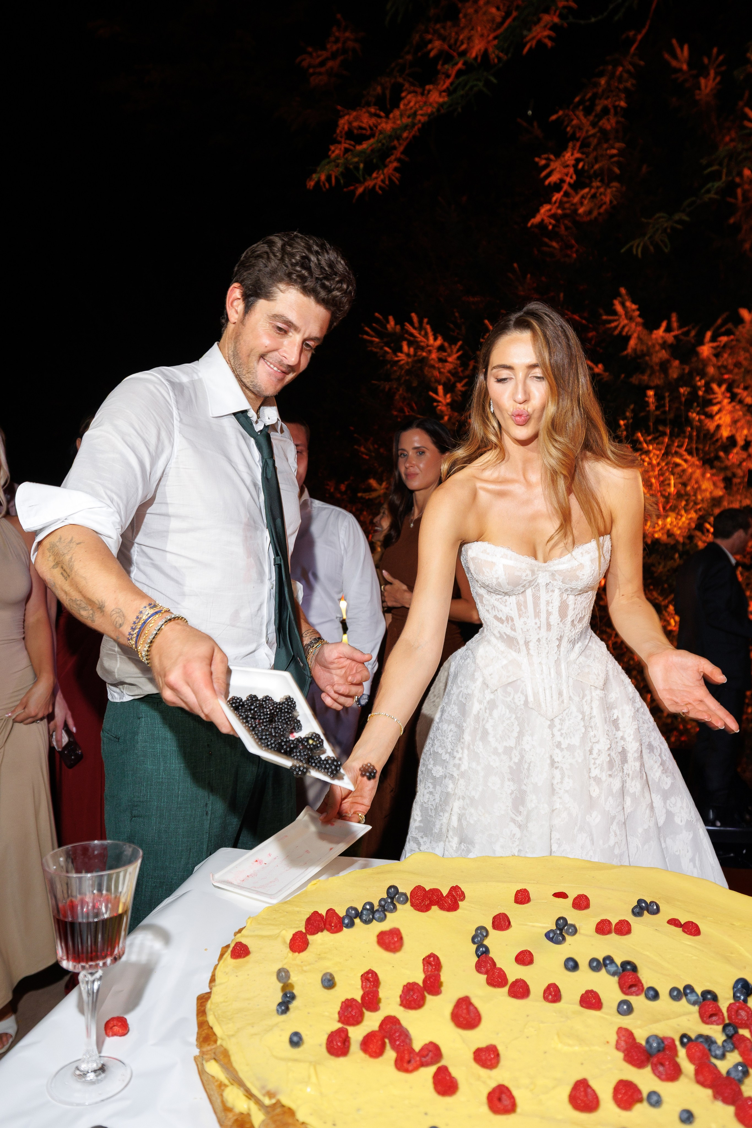 Chelcie & Metthew (Italy, Asti). Wedding photographer Osokin Evgeniy