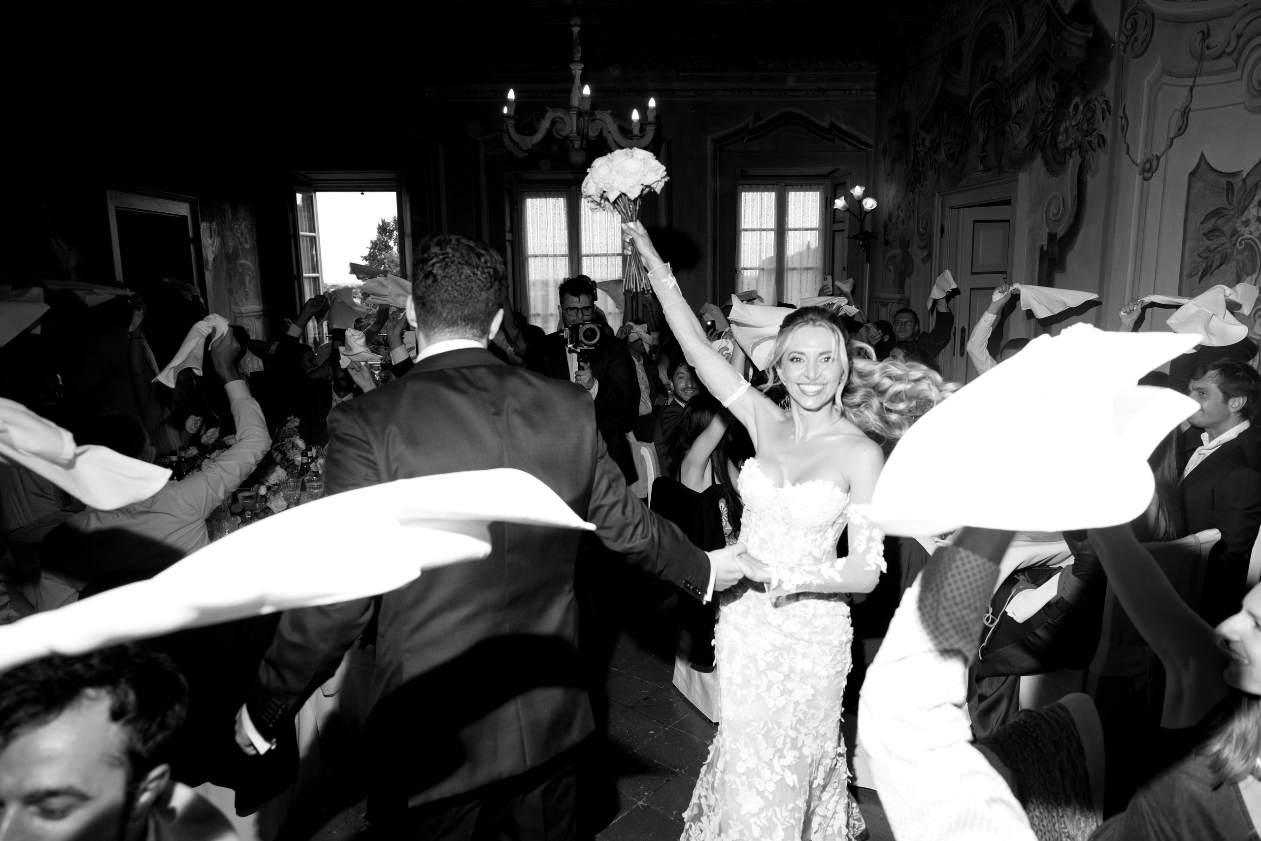 Camilla & Guiseppe (Bergamo, Villa Canton). Wedding photographer Osokin Evgeniy
