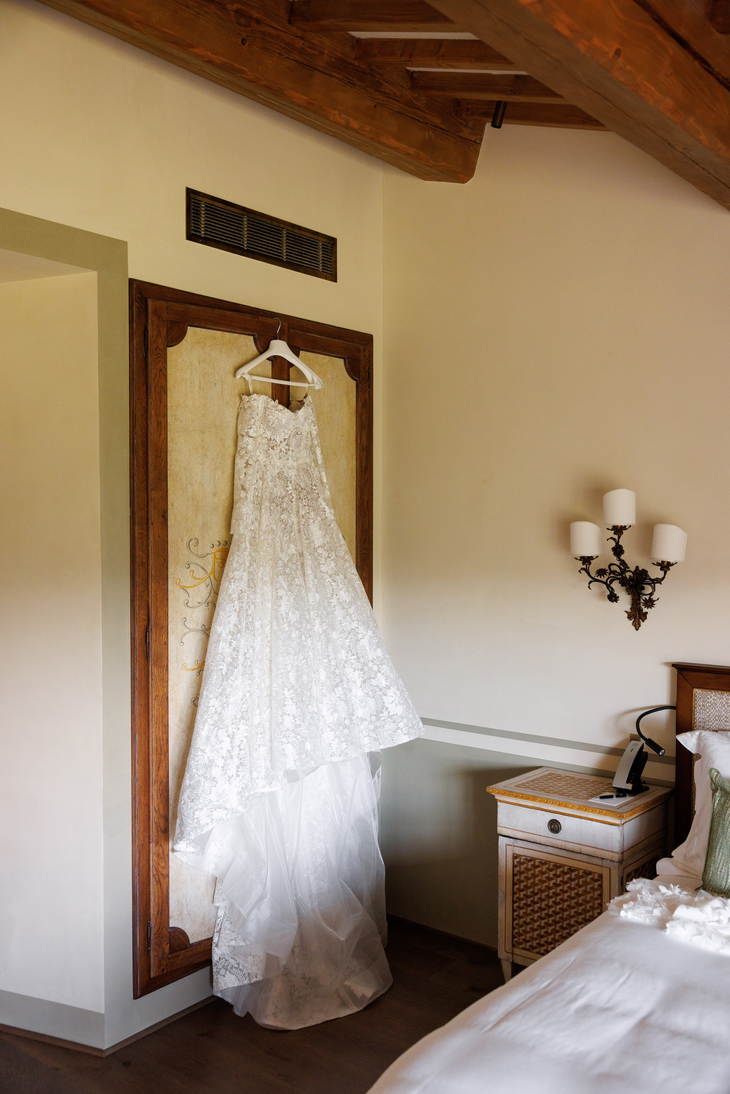 Julia & Max (Florence, Castello Di Cassole). Wedding photographer Osokin Evgeniy