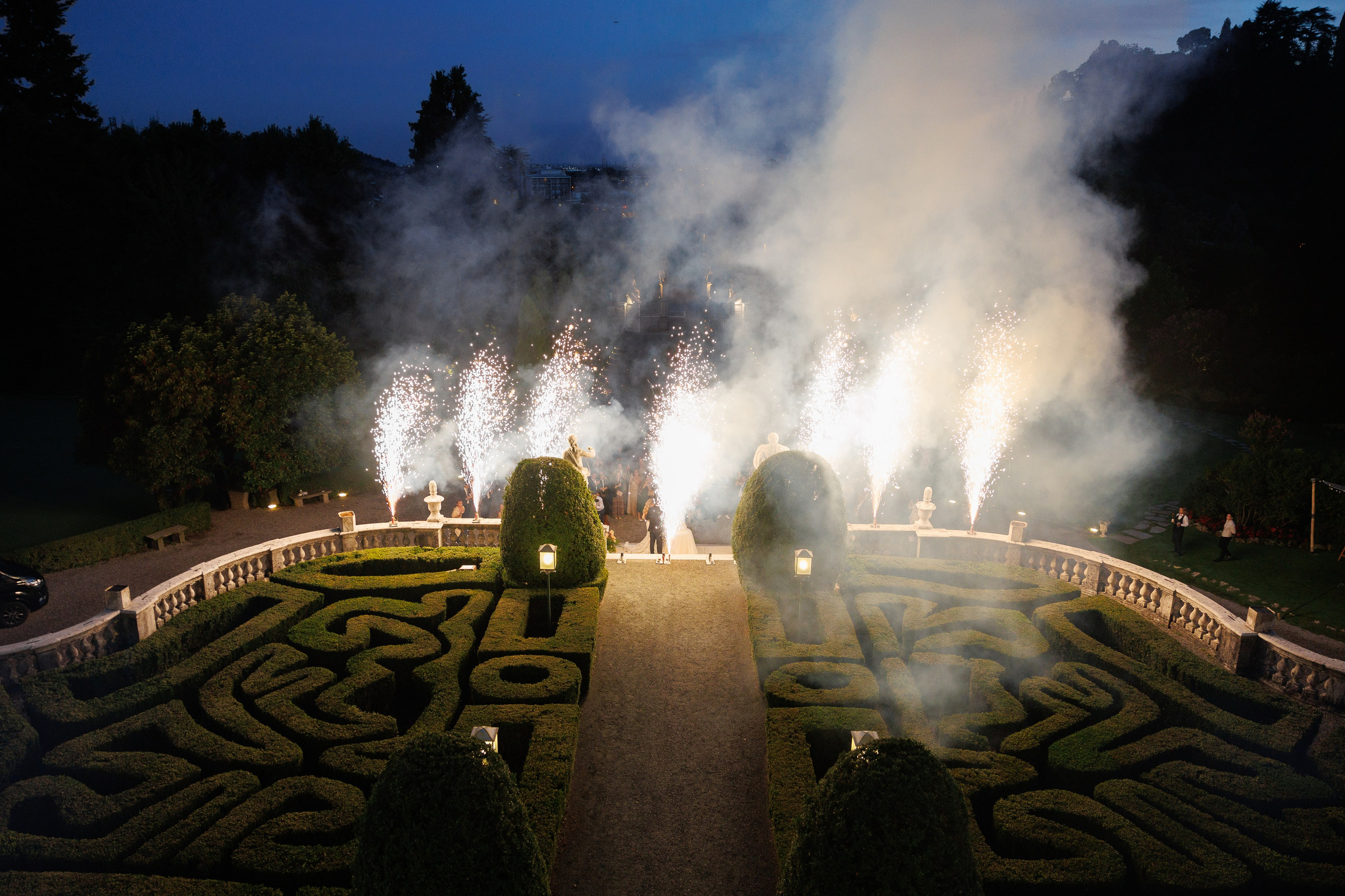 Camilla & Guiseppe (Bergamo, Villa Canton). Wedding photographer Osokin Evgeniy