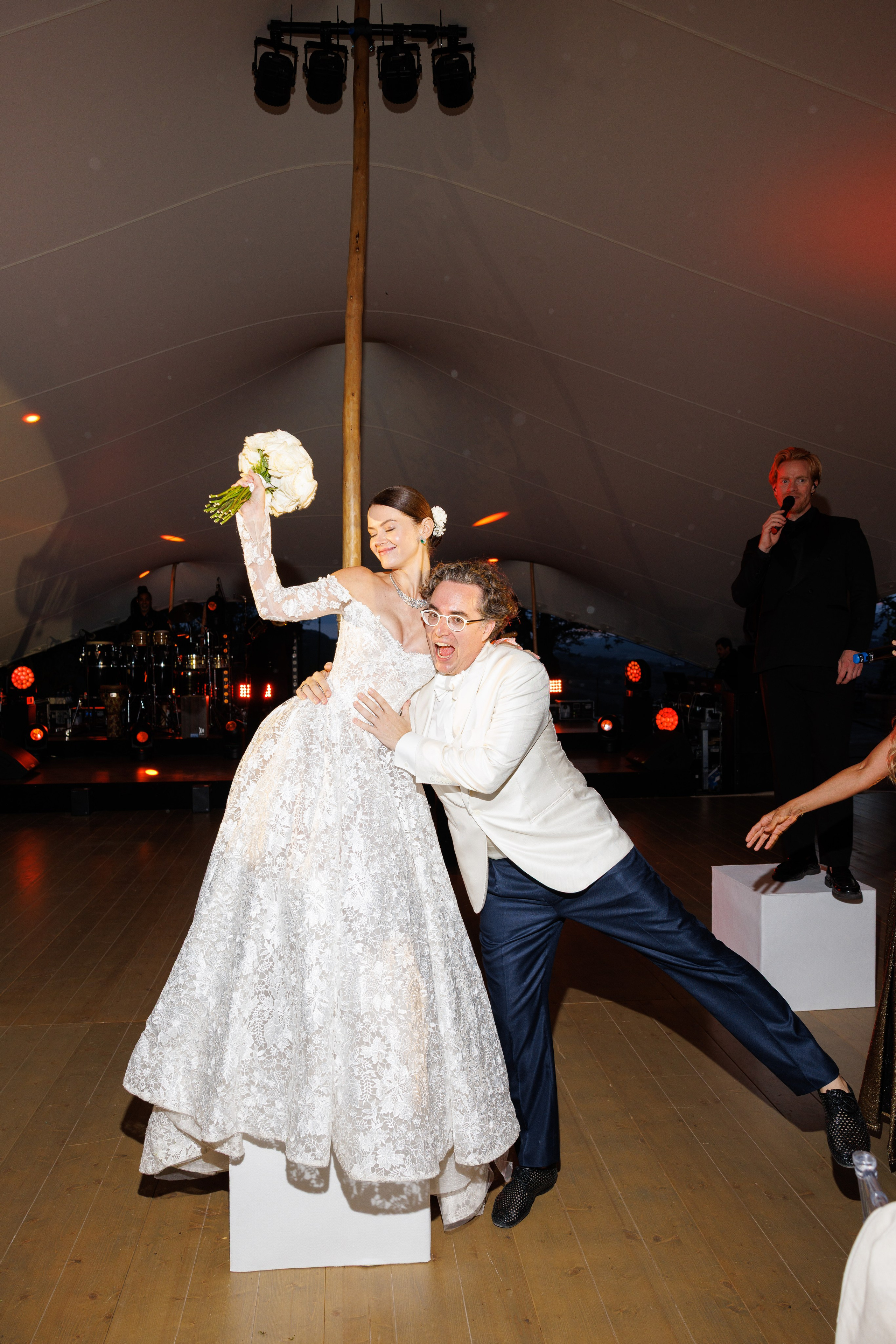 Julia & Max (Florence, Castello Di Cassole). Wedding photographer Osokin Evgeniy