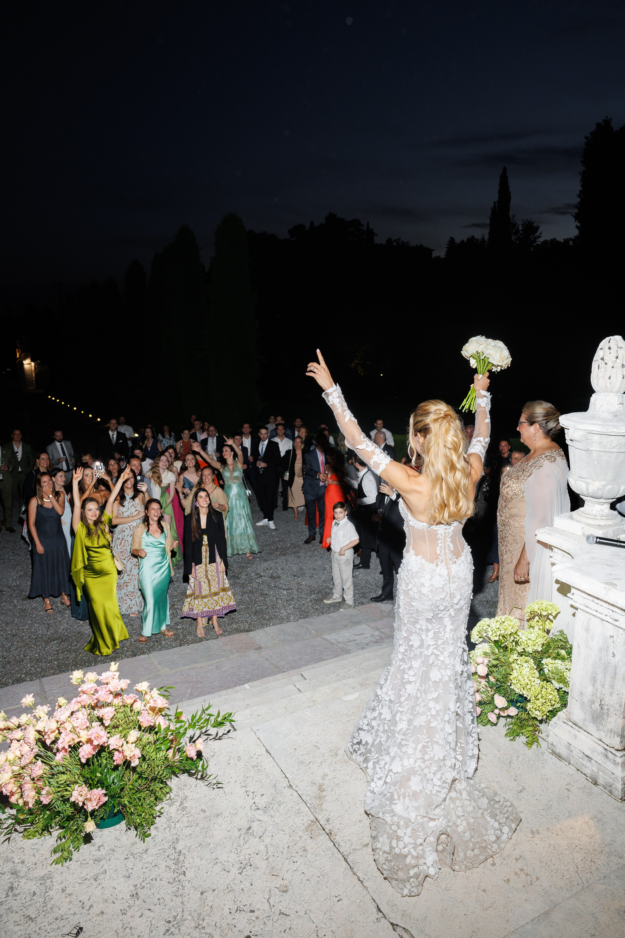 Camilla & Guiseppe (Bergamo, Villa Canton). Wedding photographer Osokin Evgeniy