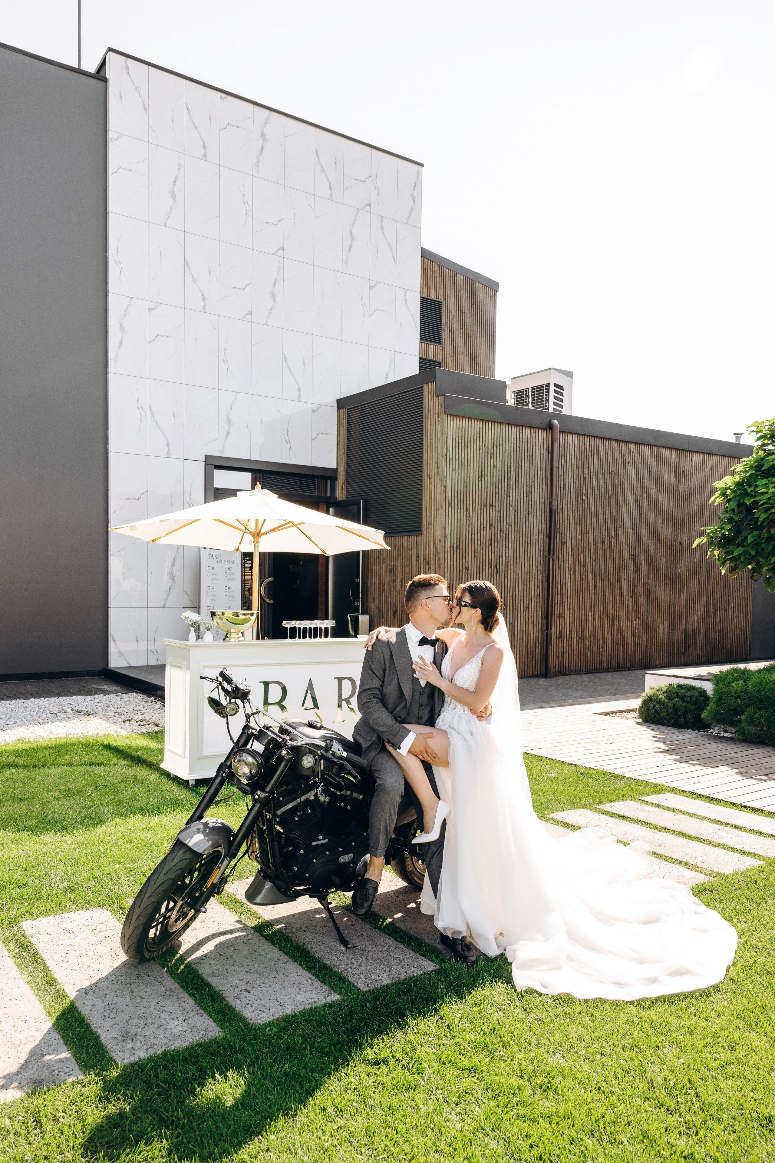 Julia & Yuriy. Wedding photographer Osokin Evgeniy