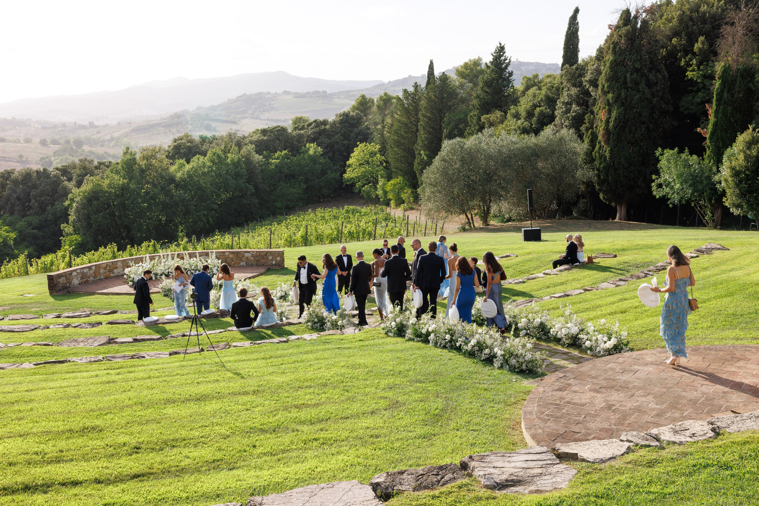 Julia & Max (Florence, Castello Di Cassole). Wedding photographer Osokin Evgeniy
