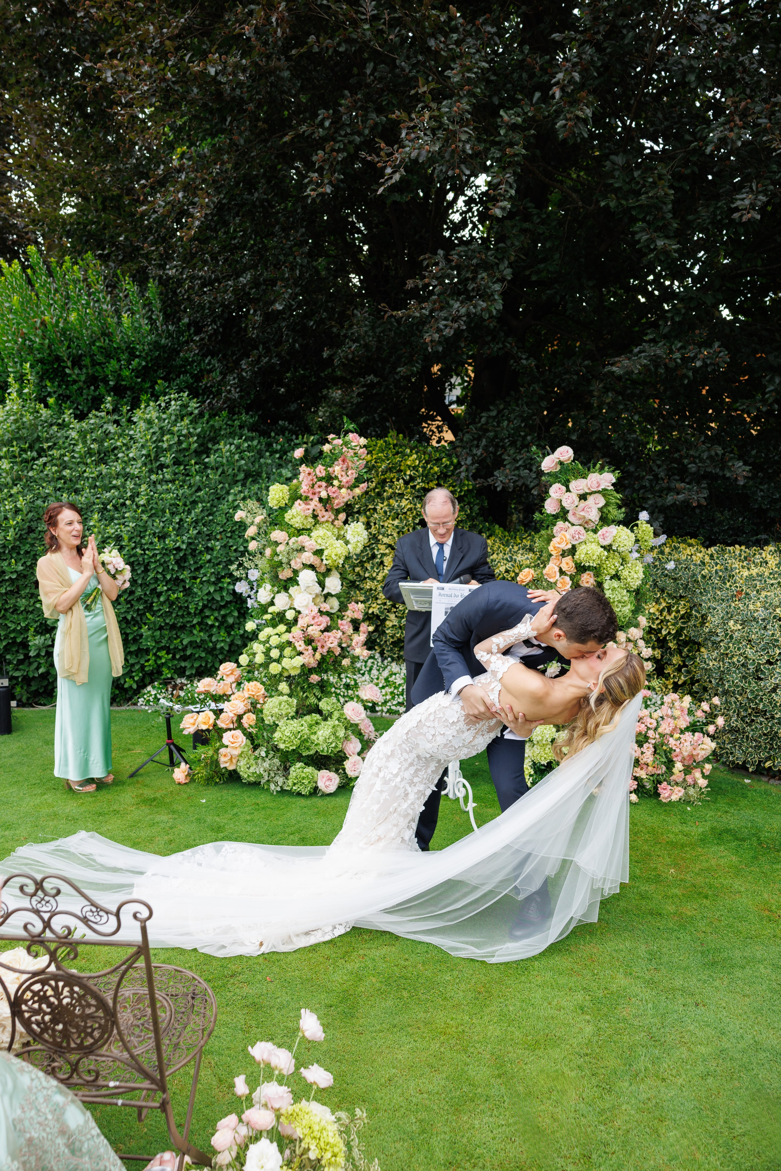 Camilla & Guiseppe (Bergamo, Villa Canton). Wedding photographer Osokin Evgeniy