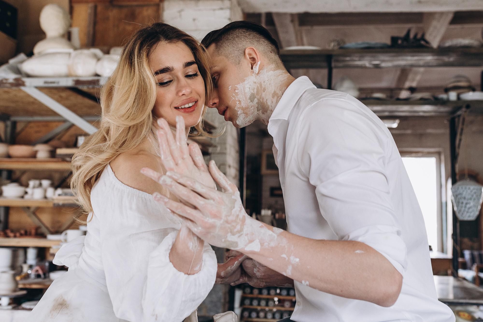 Love in the pottery. Wedding photographer Osokin Evgeniy