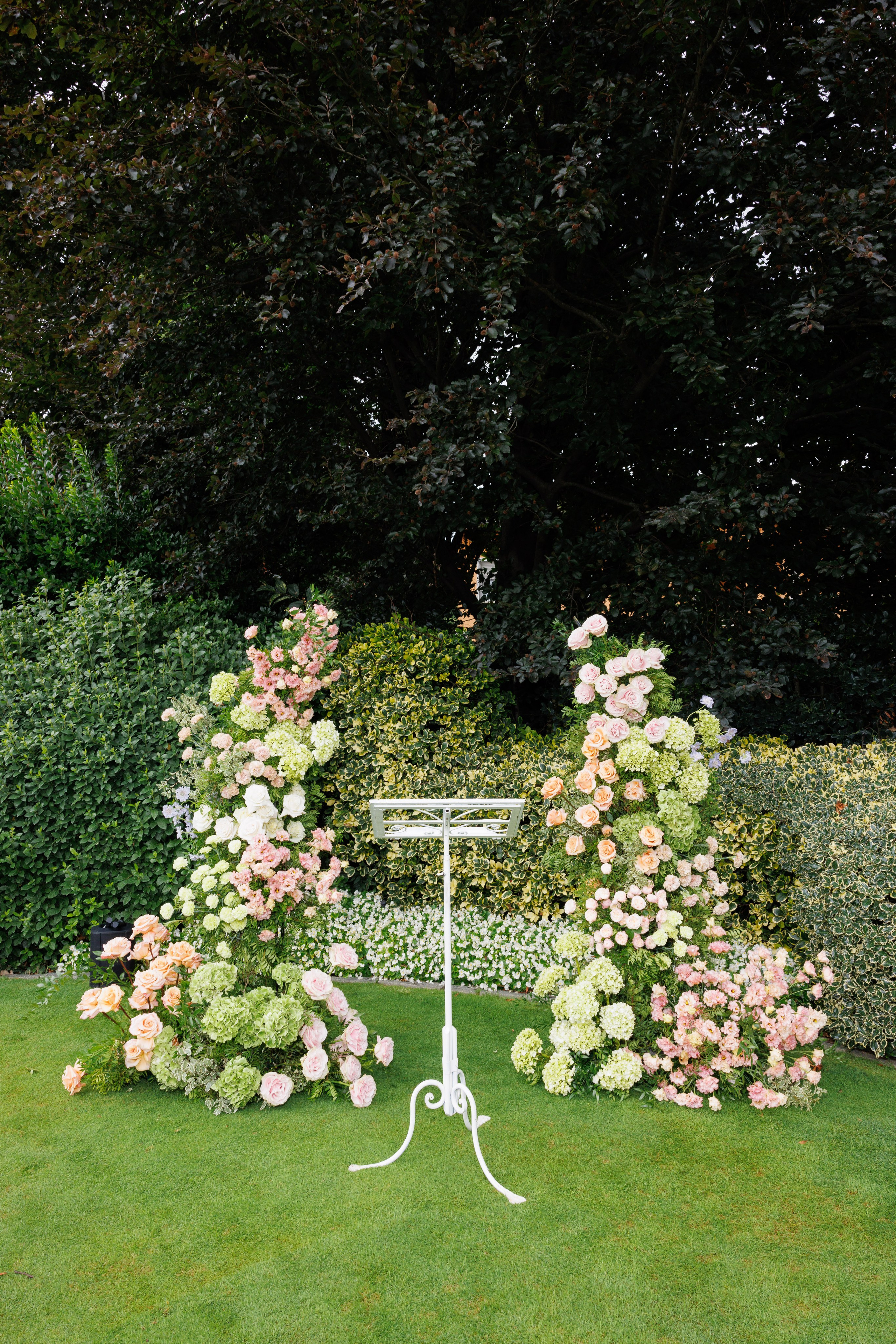Camilla & Guiseppe (Bergamo, Villa Canton). Wedding photographer Osokin Evgeniy
