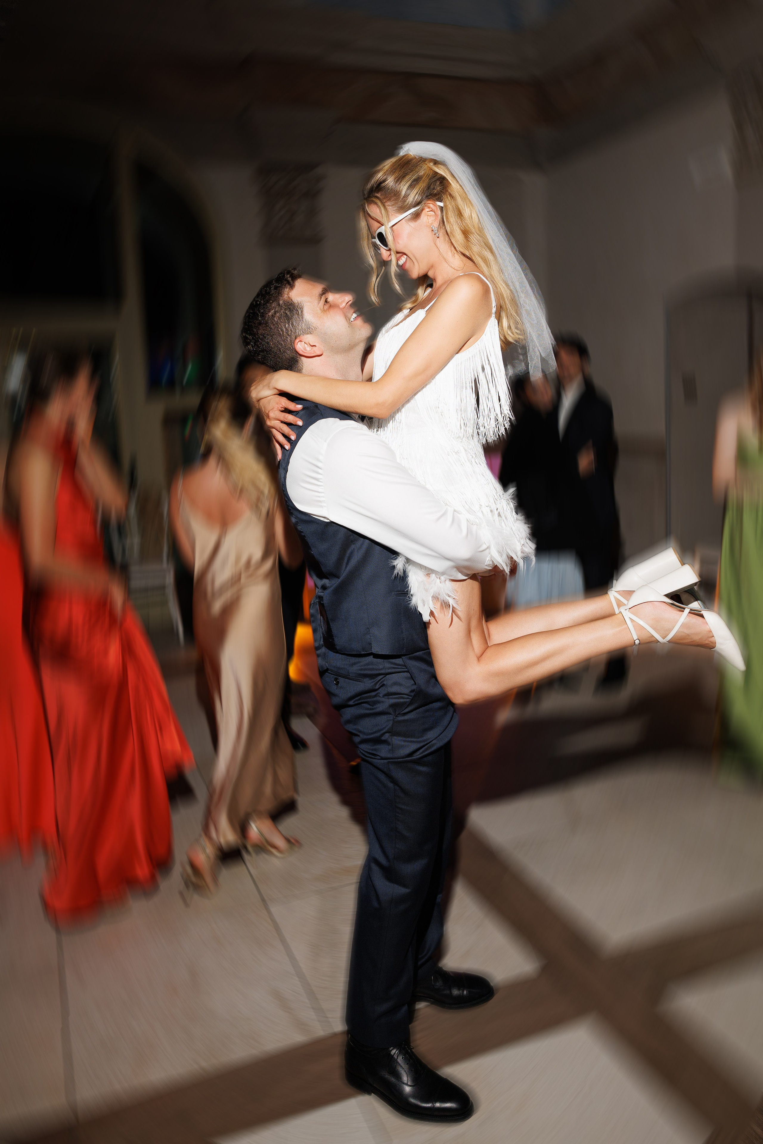 Camilla & Guiseppe (Bergamo, Villa Canton). Wedding photographer Osokin Evgeniy