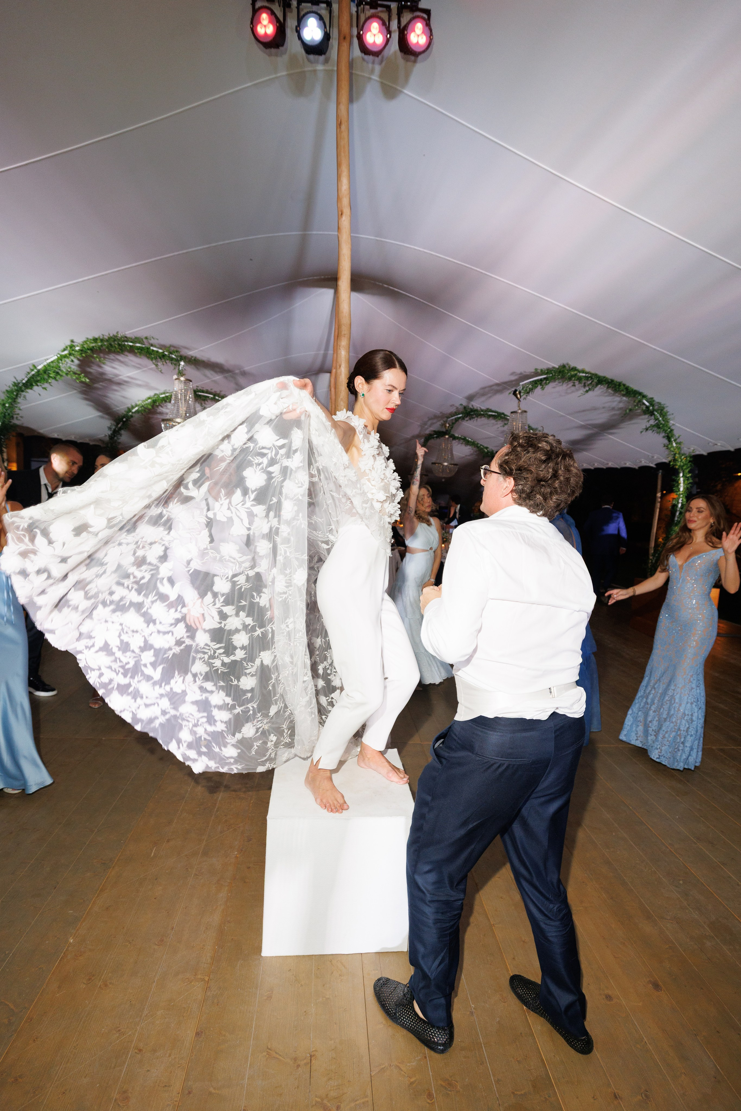 Julia & Max (Florence, Castello Di Cassole). Wedding photographer Osokin Evgeniy