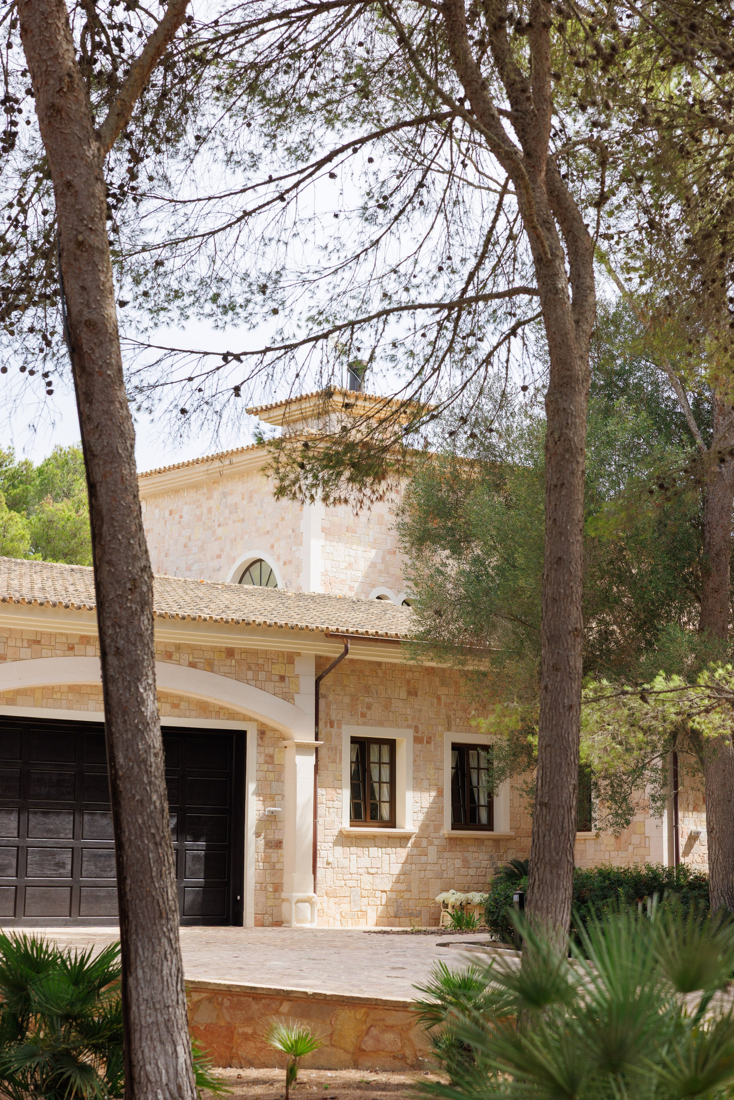 Valentina & Heinz (Palma de Mallorca, Finca Son Bi). Wedding photographer Osokin Evgeniy