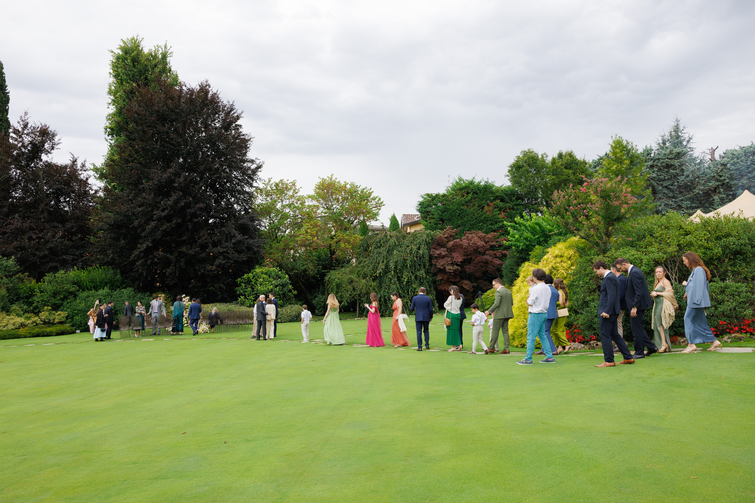 Camilla & Guiseppe (Bergamo, Villa Canton). Wedding photographer Osokin Evgeniy