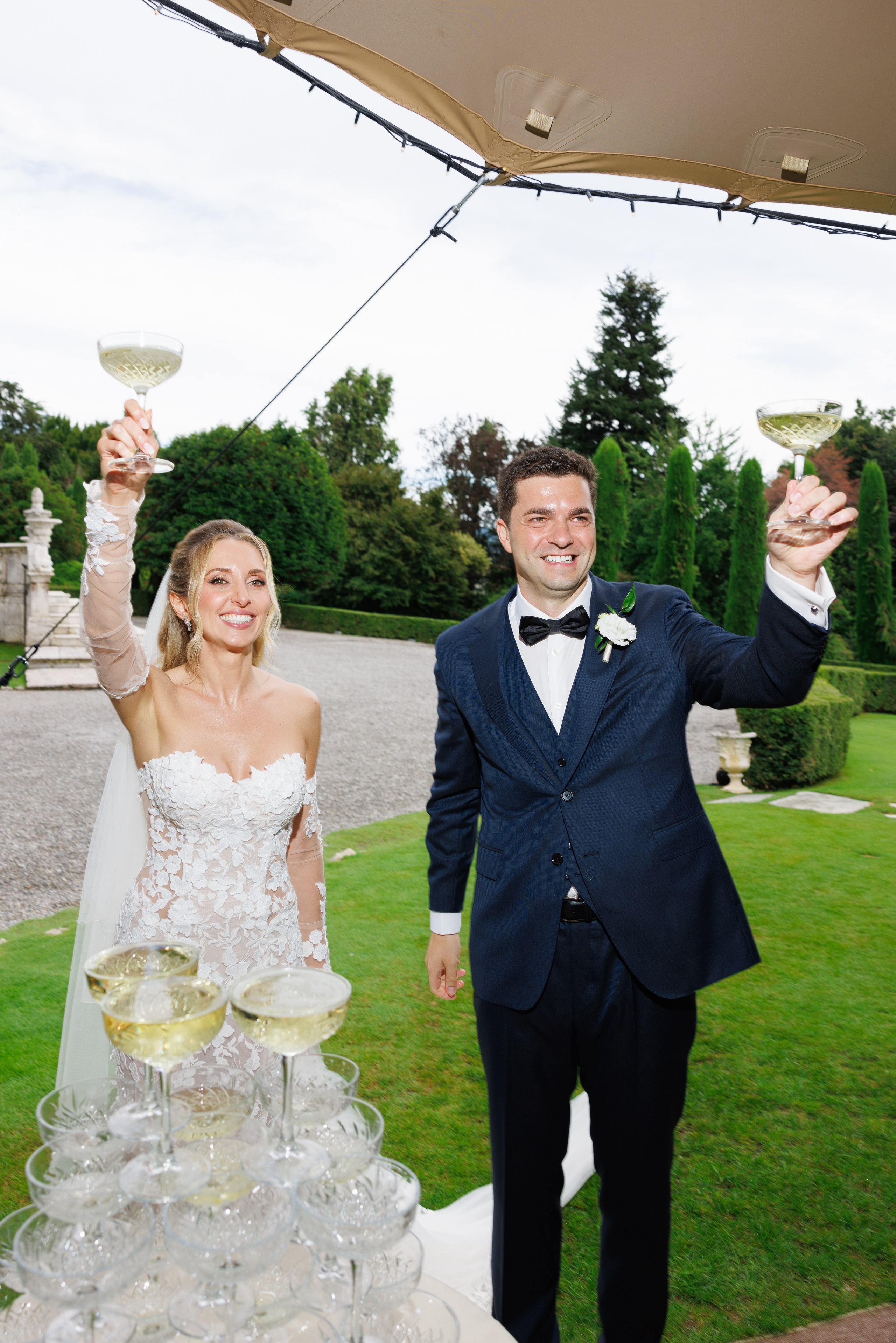 Camilla & Guiseppe (Bergamo, Villa Canton). Wedding photographer Osokin Evgeniy