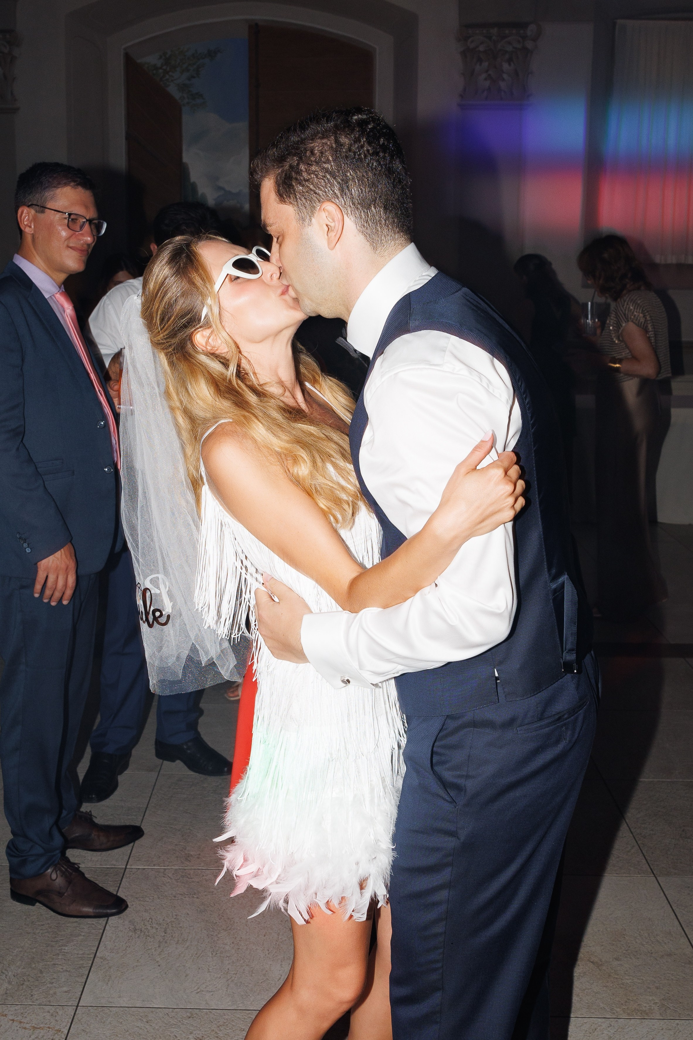 Camilla & Guiseppe (Bergamo, Villa Canton). Wedding photographer Osokin Evgeniy