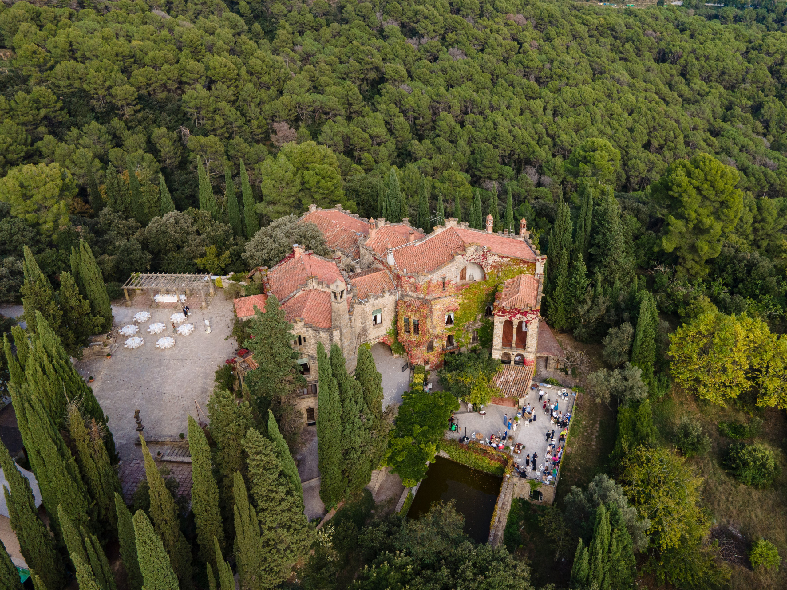 Fiona & Colin (Barcelona, La Baronia). Wedding photographer Osokin Evgeniy