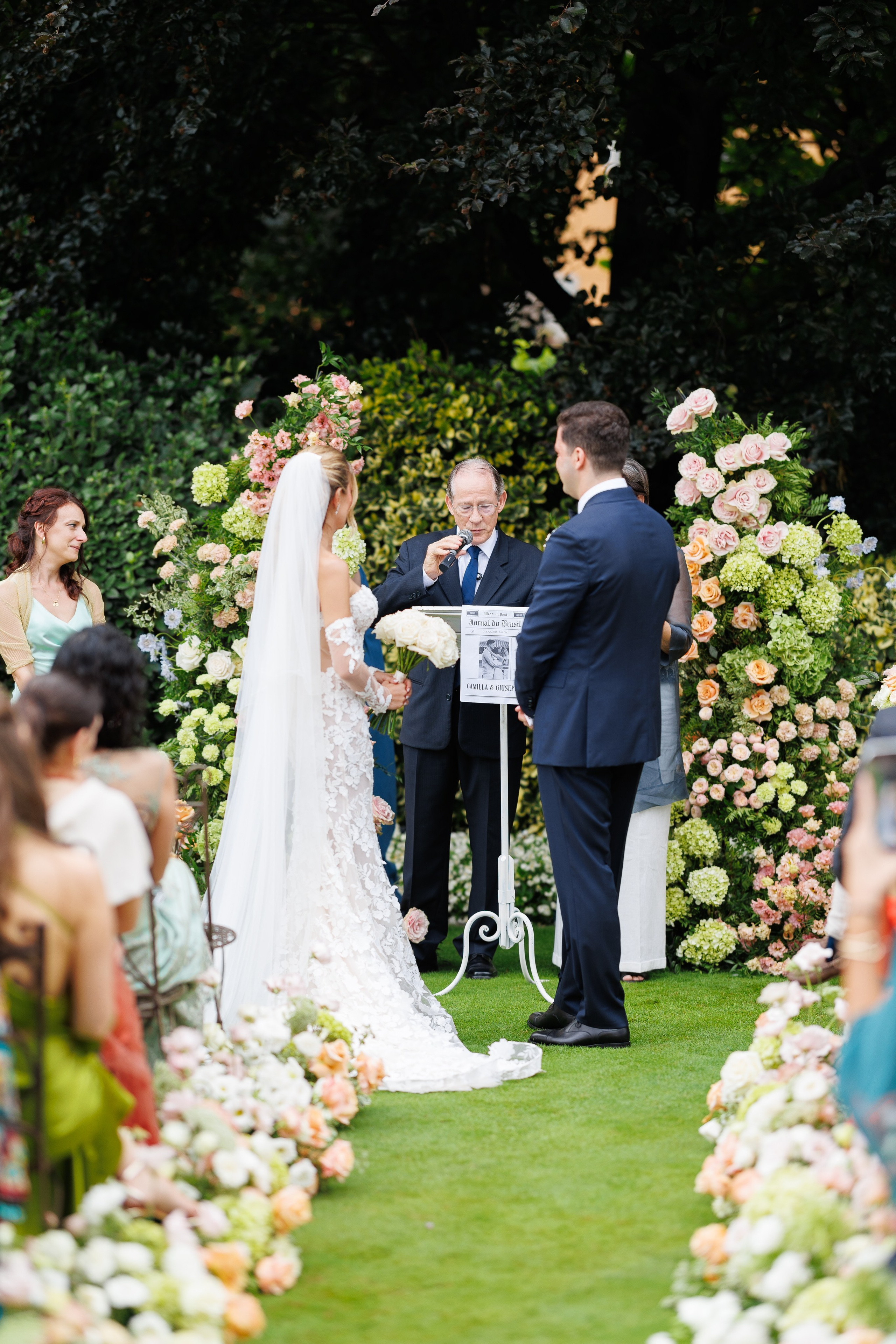 Camilla & Guiseppe (Bergamo, Villa Canton). Wedding photographer Osokin Evgeniy