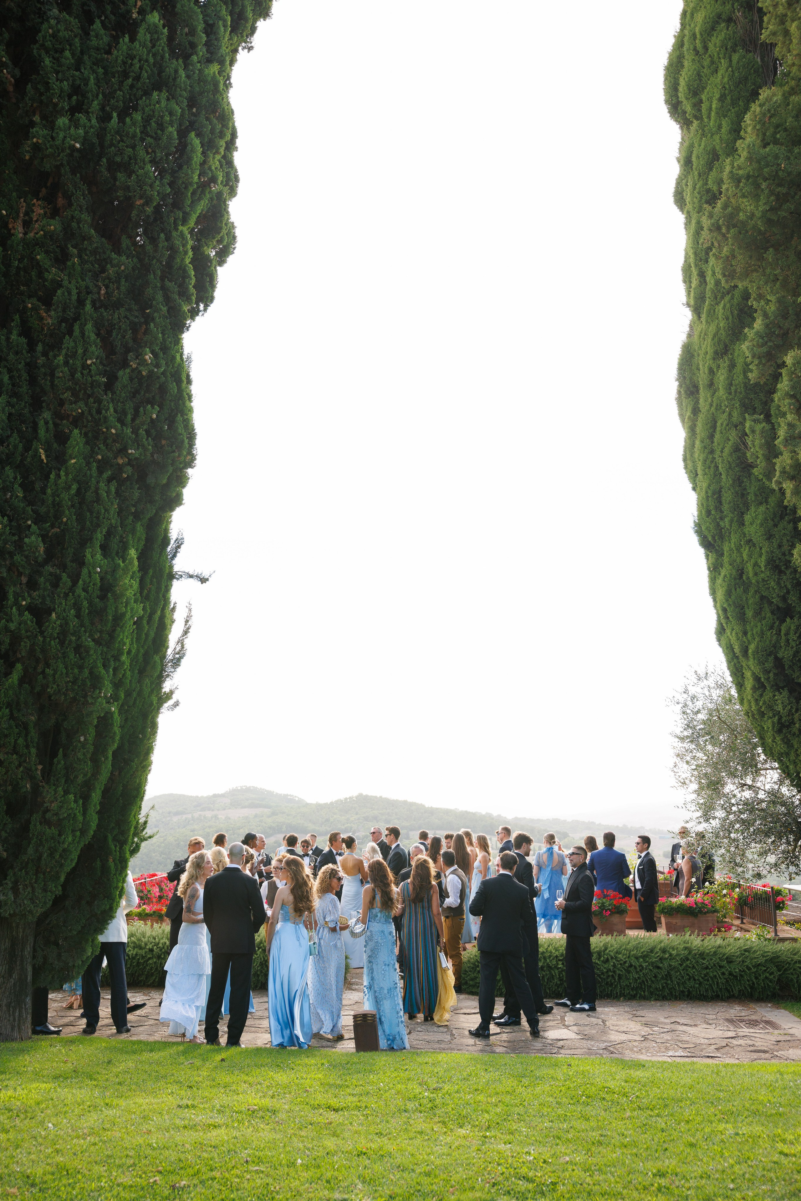 Julia & Max (Florence, Castello Di Cassole). Wedding photographer Osokin Evgeniy