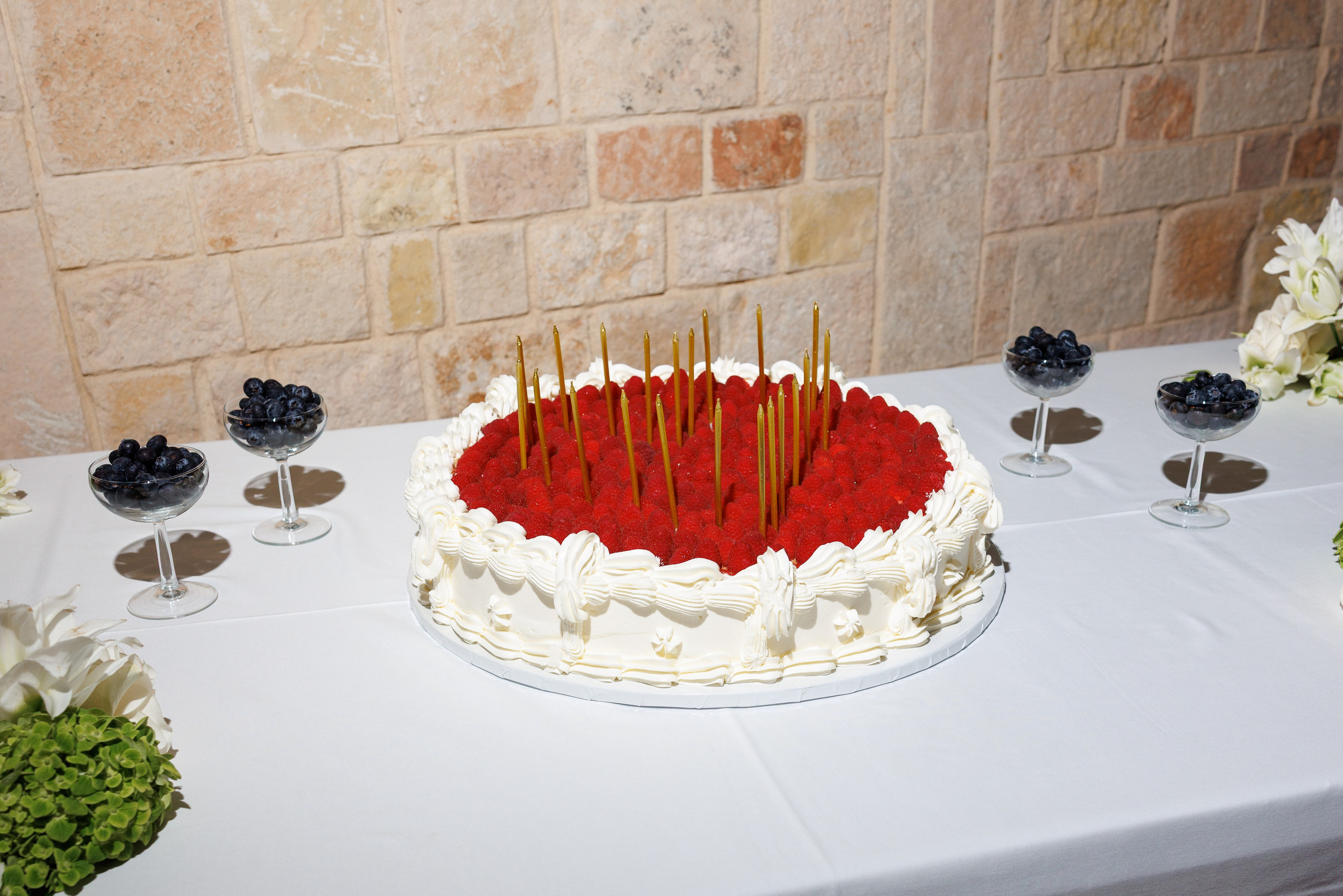 Valentina & Heinz (Palma de Mallorca, Finca Son Bi). Wedding photographer Osokin Evgeniy