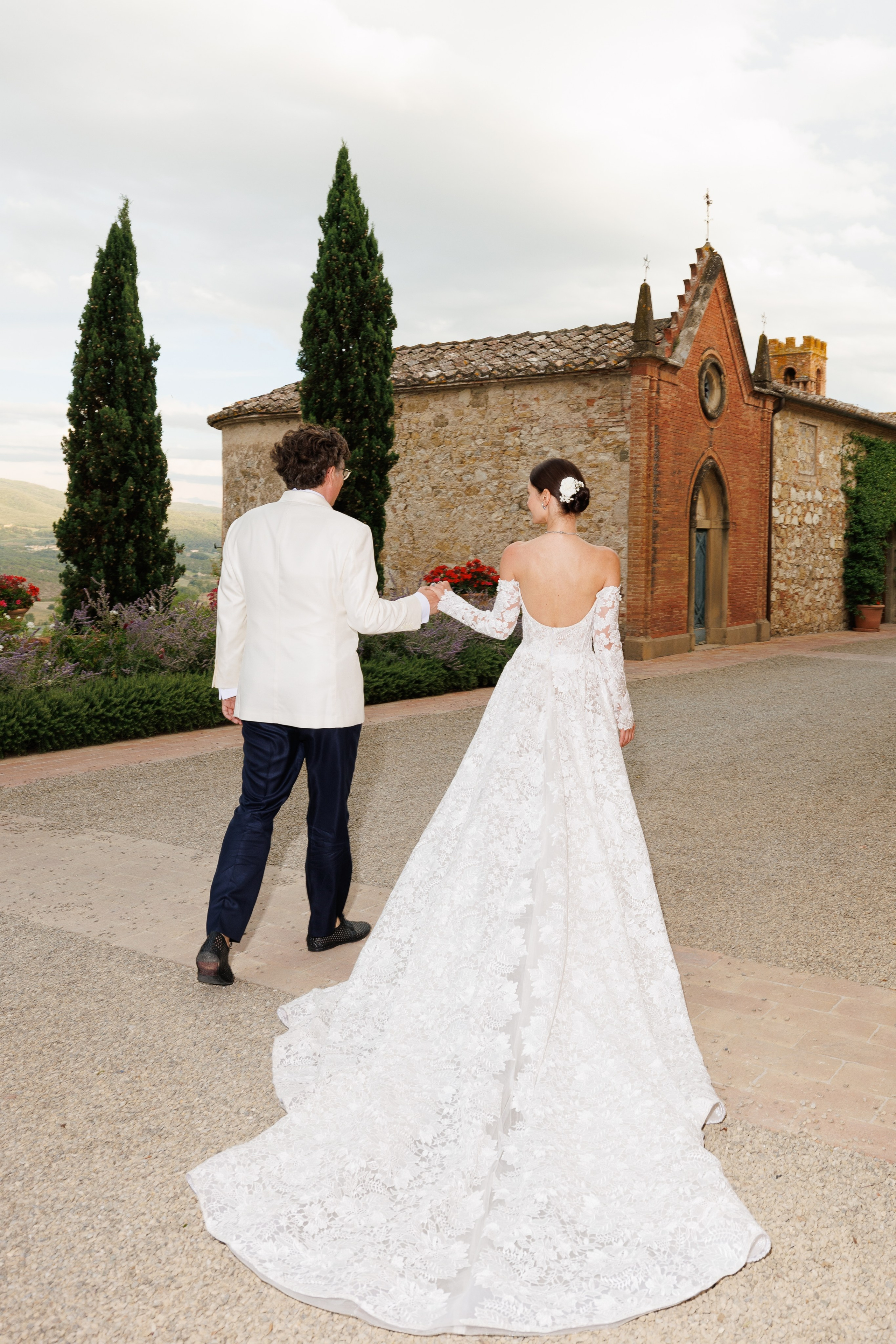 Julia & Max (Florence, Castello Di Cassole). Wedding photographer Osokin Evgeniy