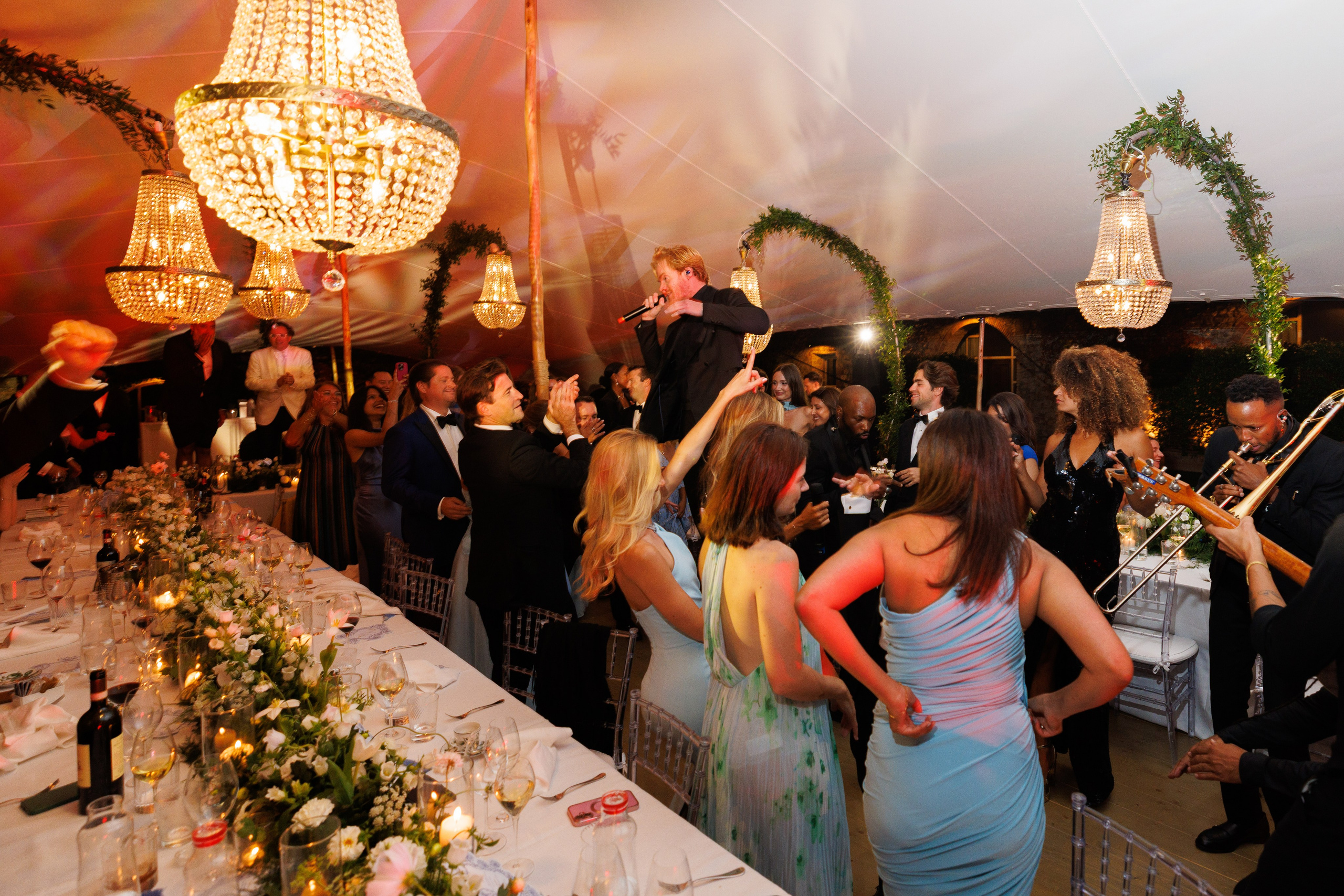 Julia & Max (Florence, Castello Di Cassole). Wedding photographer Osokin Evgeniy