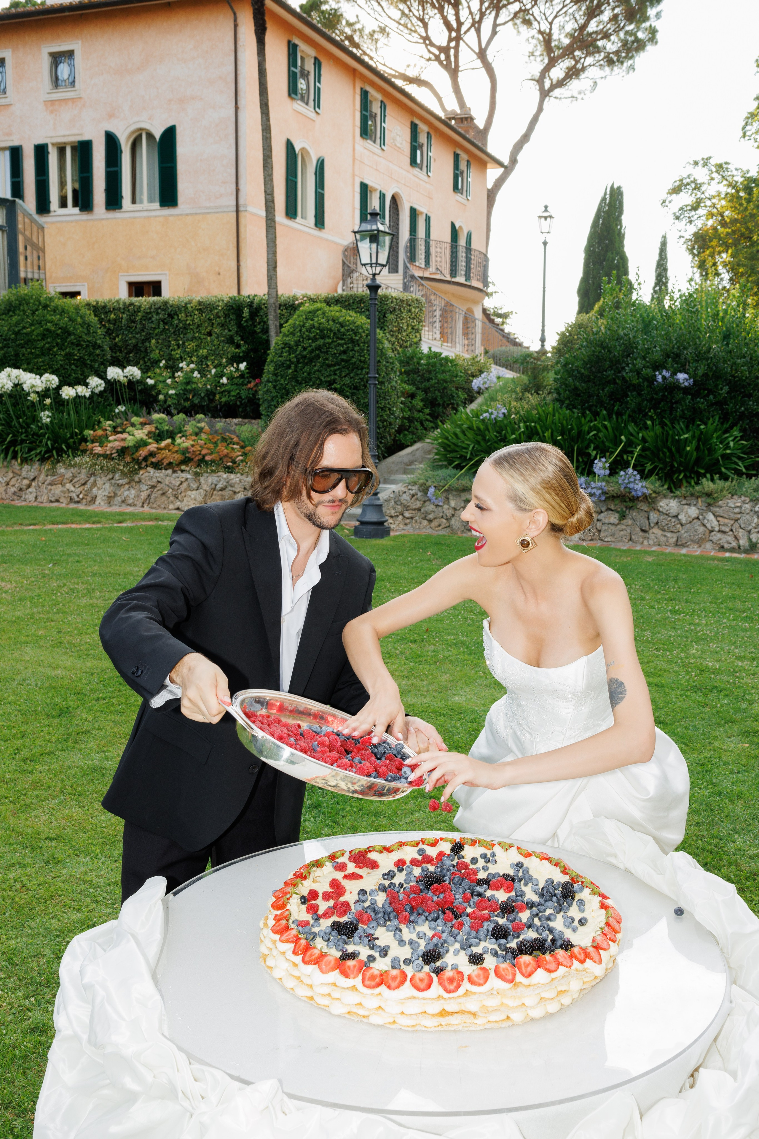 Vitalina & Alexandre (Tuscany, Villa Valentini Bonaparte). Wedding photographer Osokin Evgeniy