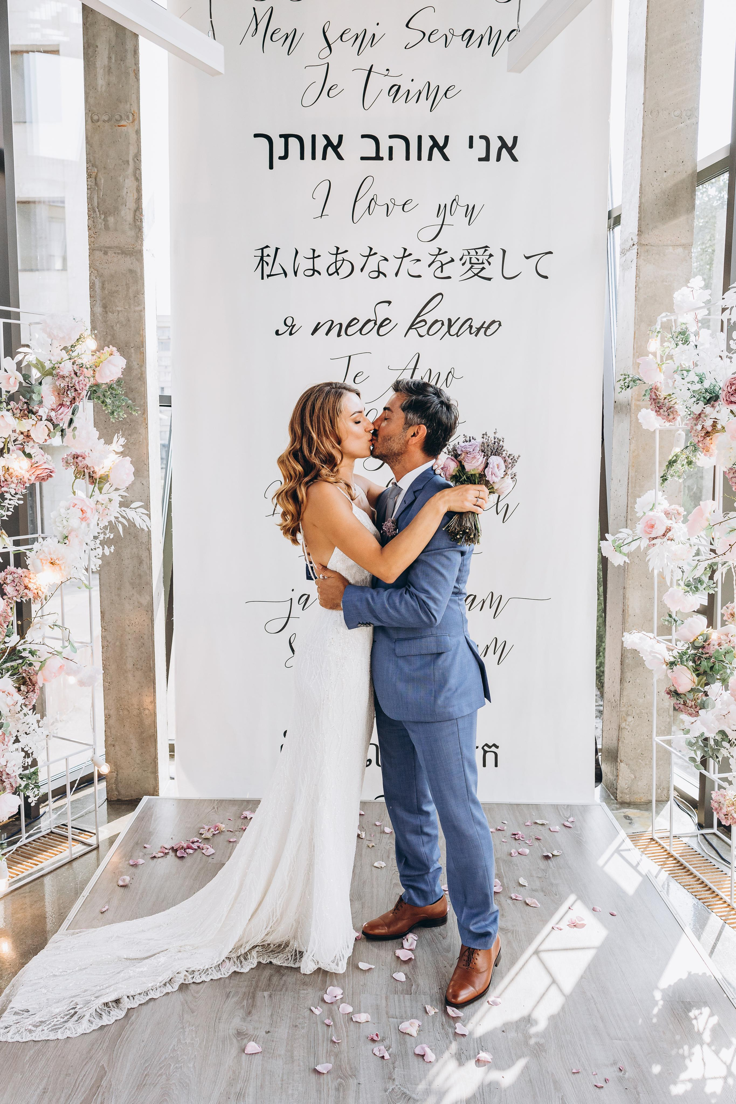 Yuliana & Sinan. Wedding photographer Osokin Evgeniy