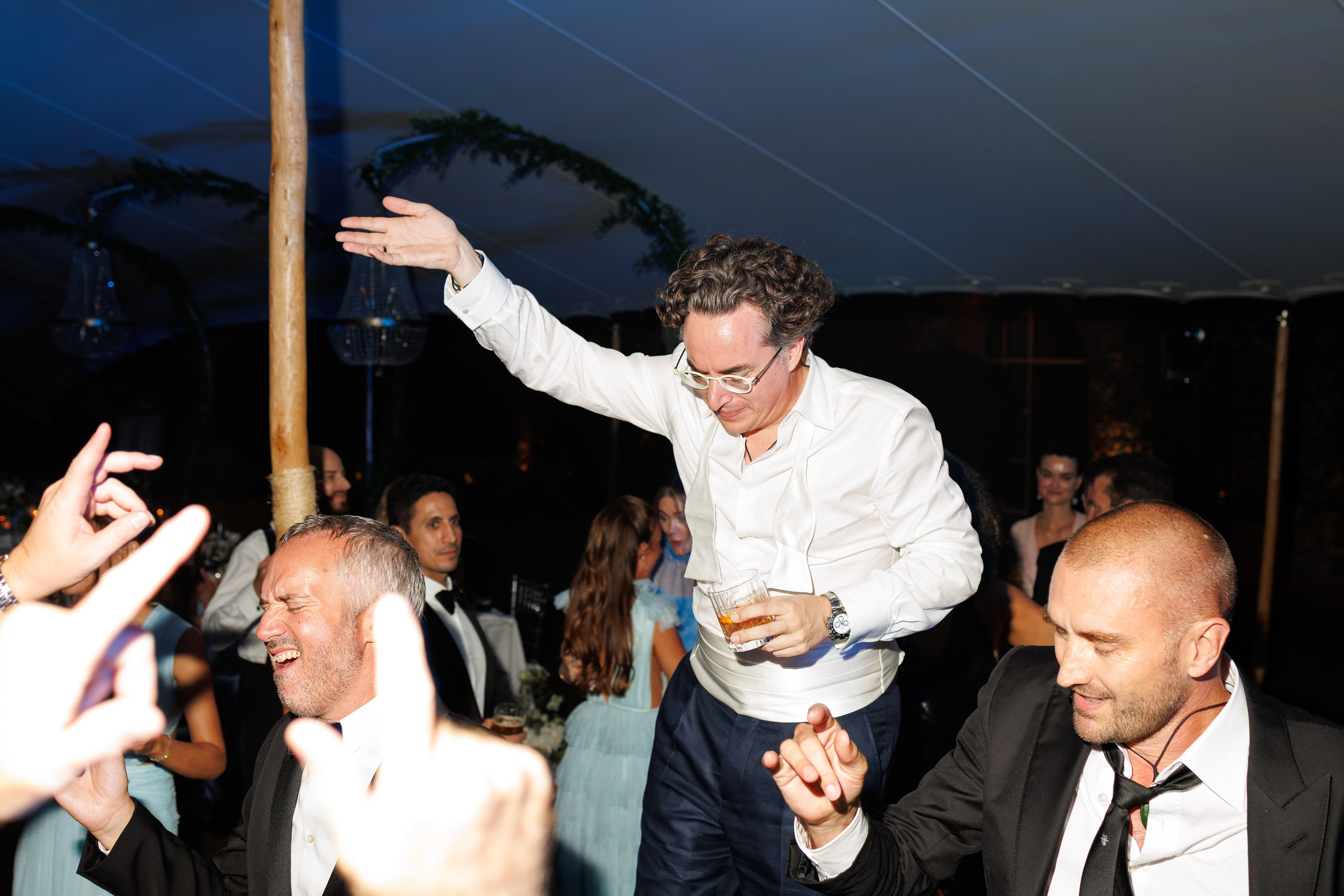 Julia & Max (Florence, Castello Di Cassole). Wedding photographer Osokin Evgeniy