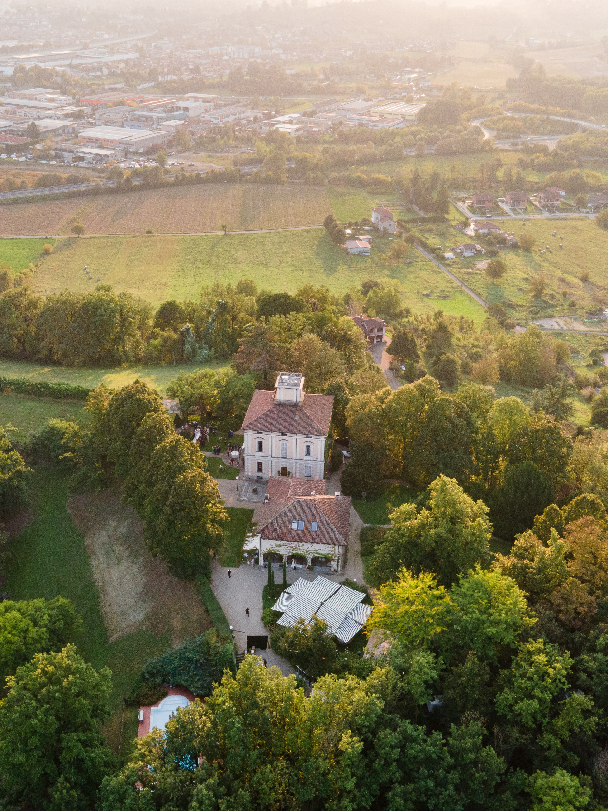 Chelcie & Metthew (Italy, Asti). Wedding photographer Osokin Evgeniy