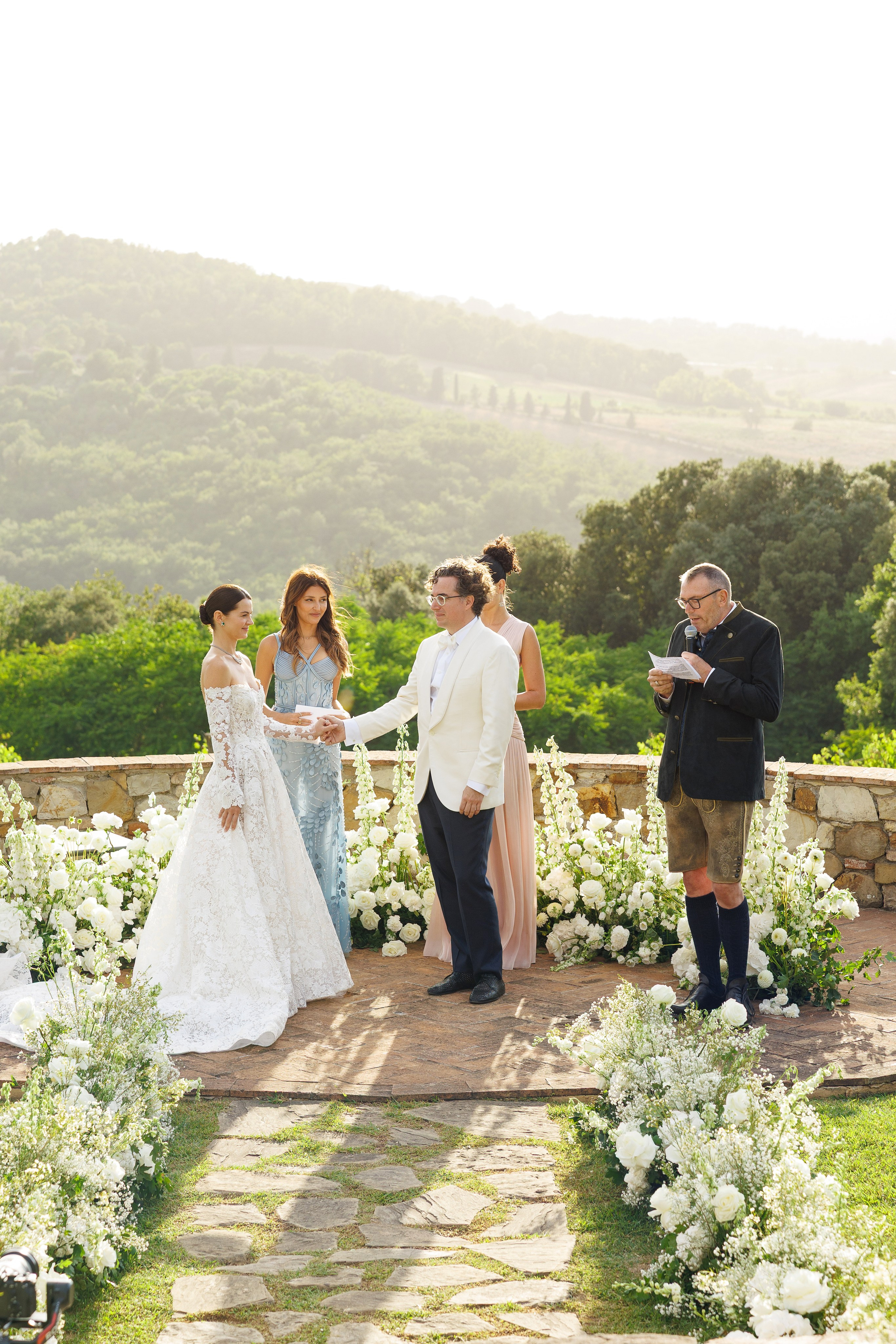 Julia & Max (Florence, Castello Di Cassole). Wedding photographer Osokin Evgeniy