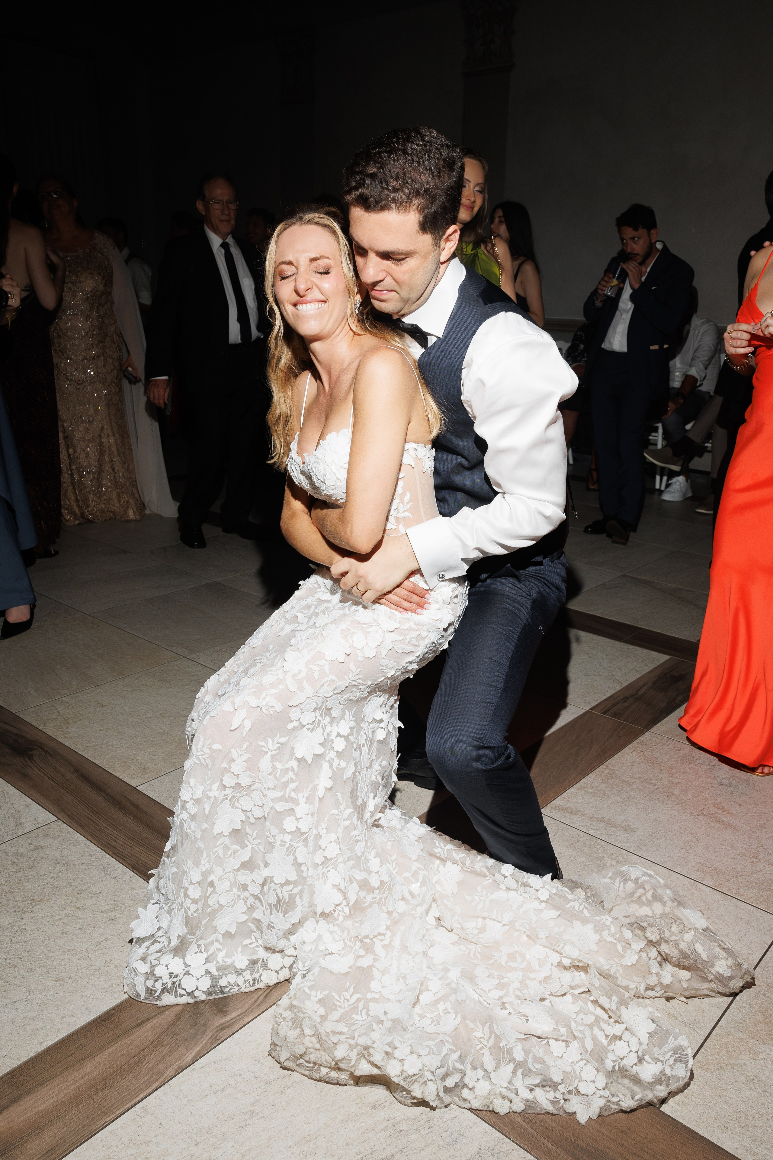 Camilla & Guiseppe (Bergamo, Villa Canton). Wedding photographer Osokin Evgeniy