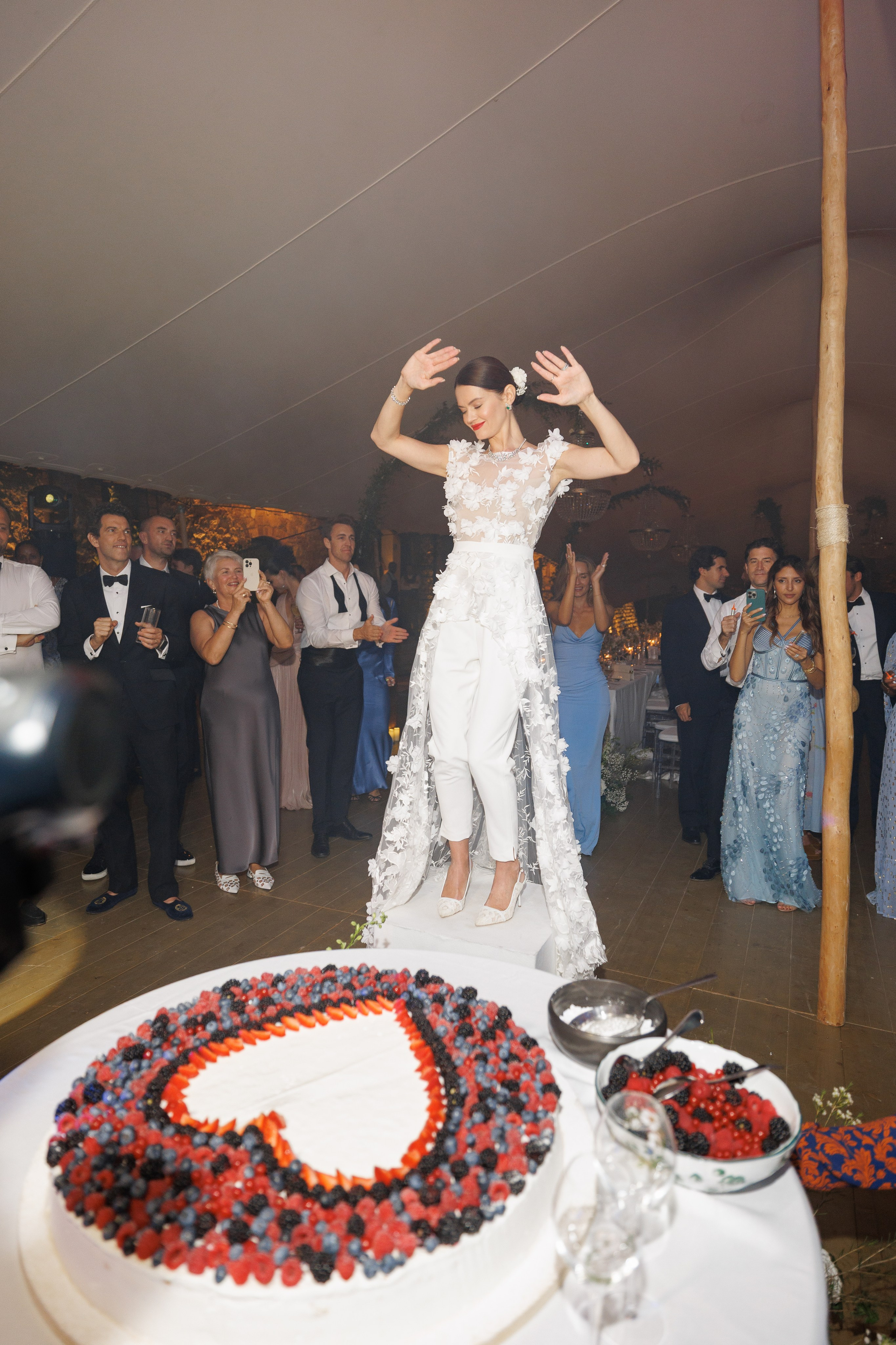 Julia & Max (Florence, Castello Di Cassole). Wedding photographer Osokin Evgeniy