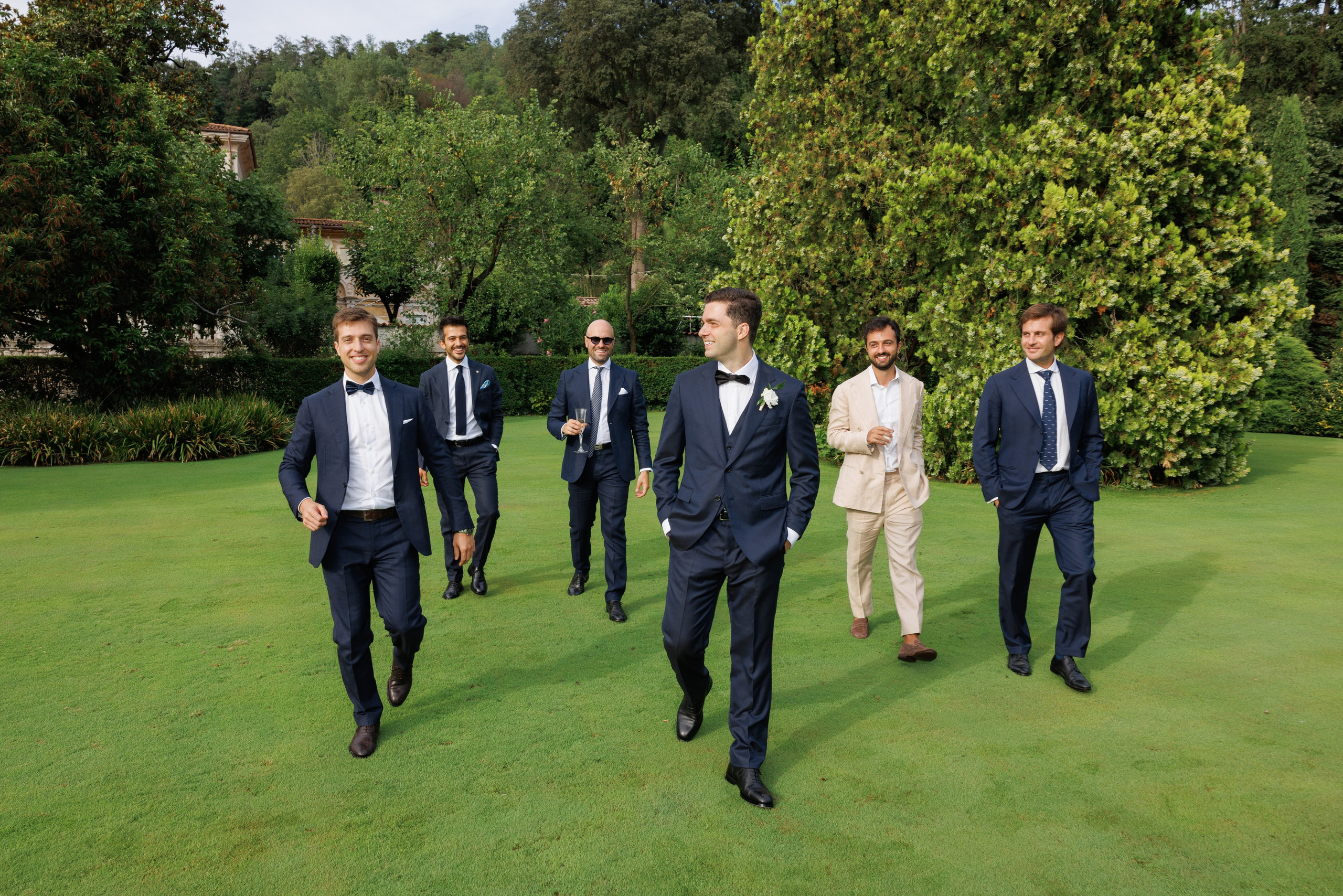 Camilla & Guiseppe (Bergamo, Villa Canton). Wedding photographer Osokin Evgeniy