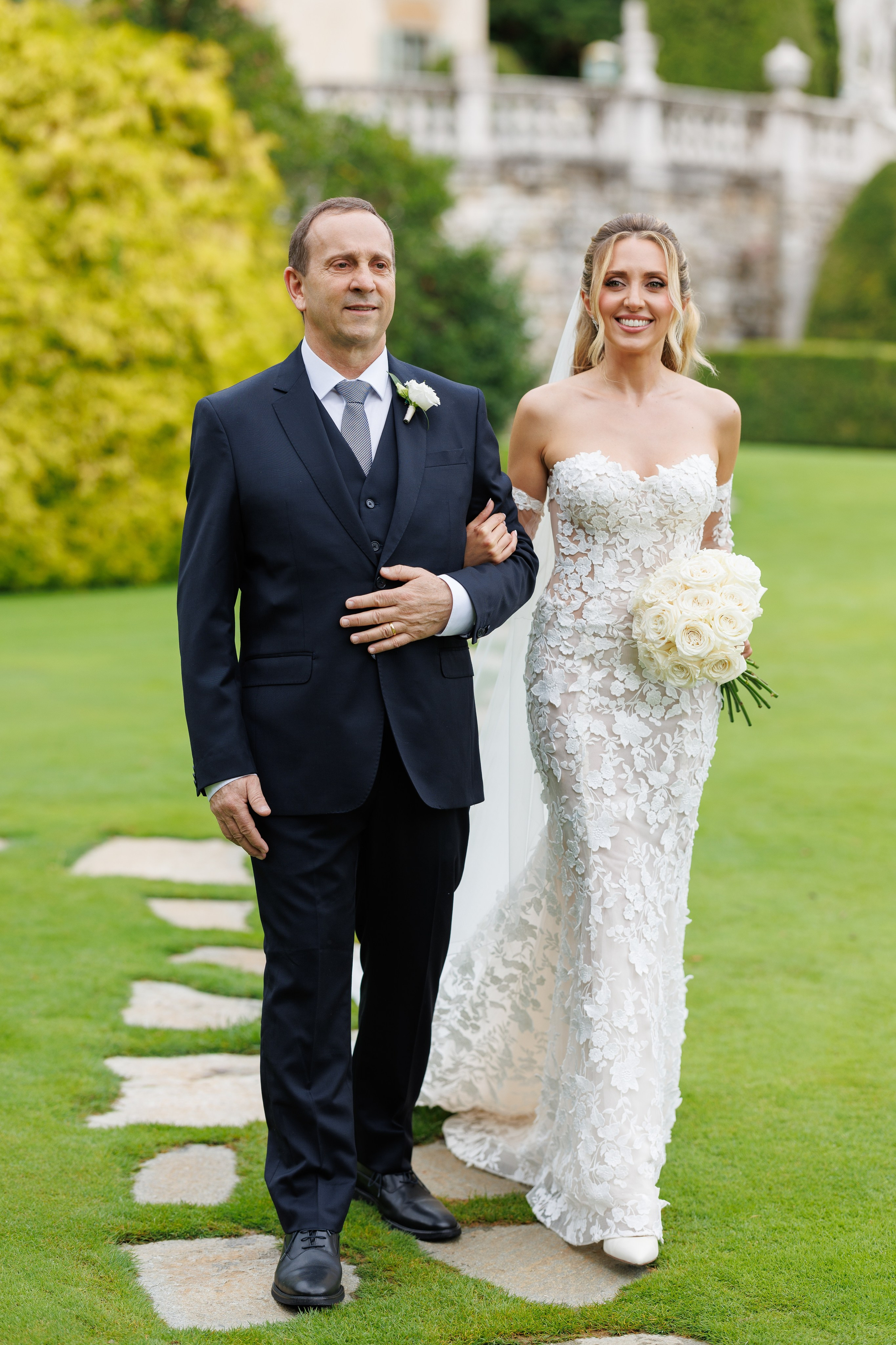 Camilla & Guiseppe (Bergamo, Villa Canton). Wedding photographer Osokin Evgeniy