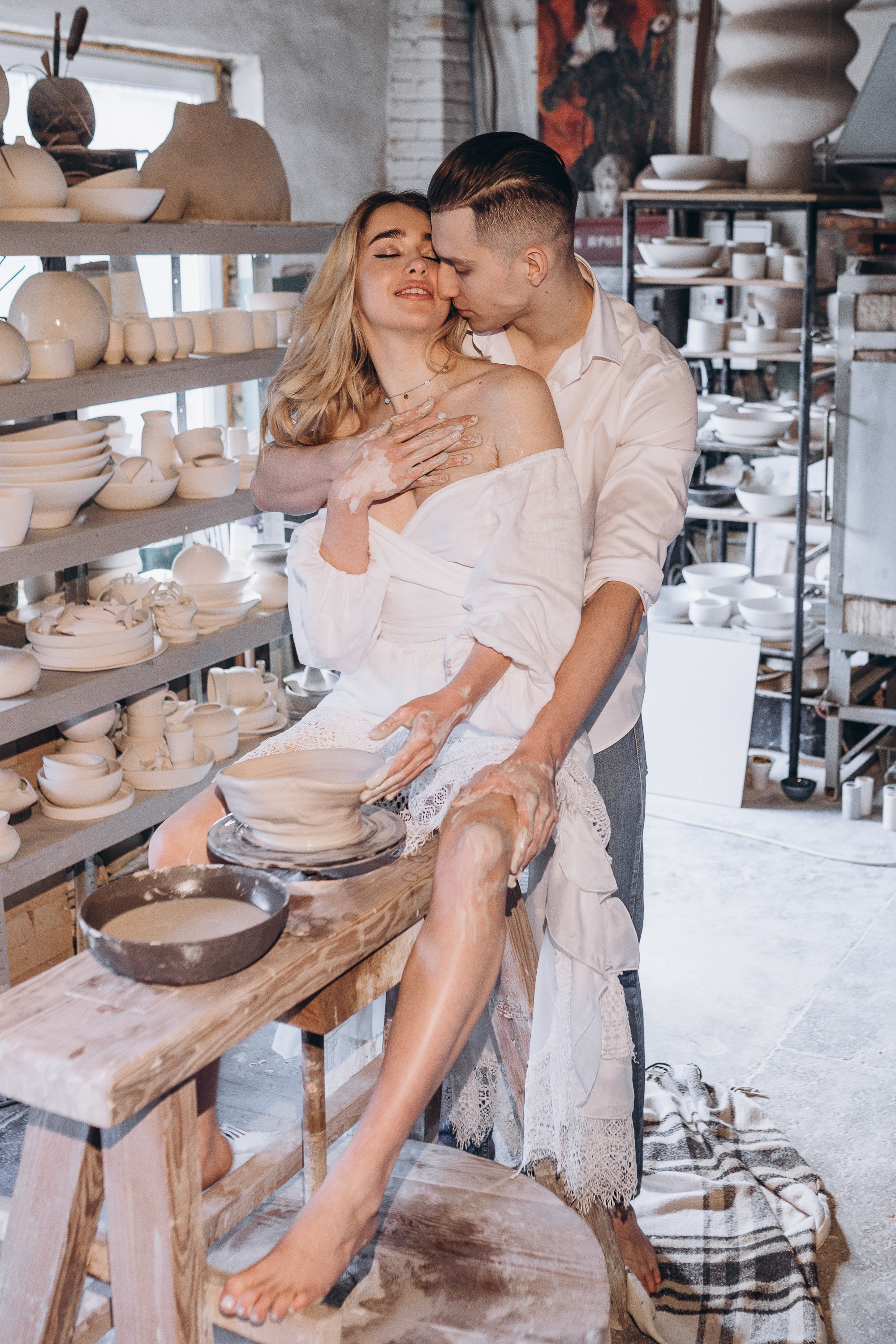 Love in the pottery. Wedding photographer Osokin Evgeniy